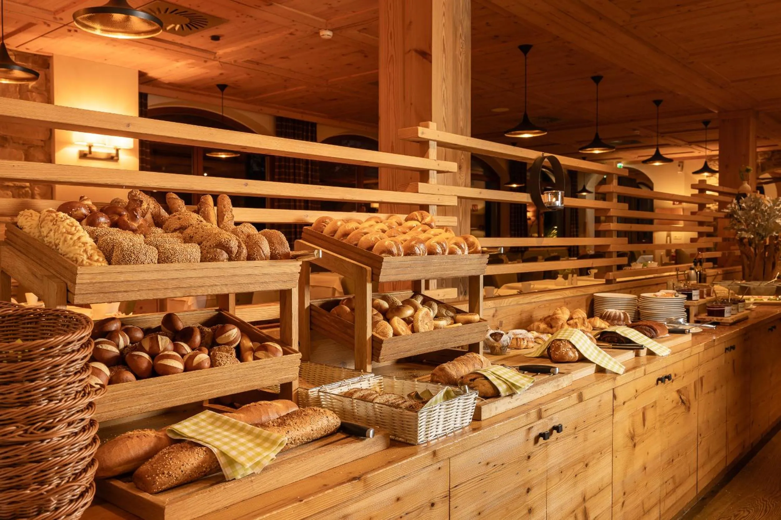 Restaurant/places to eat in Alpeiner - Nature Resort Tirol