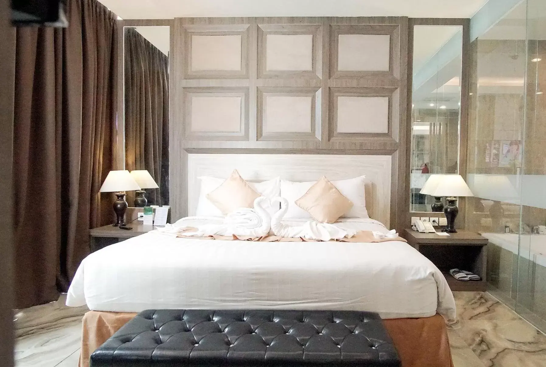 Presidential Suite in Aston Lampung City Hotel Presidential Suite in Aston Lampung City Hotel