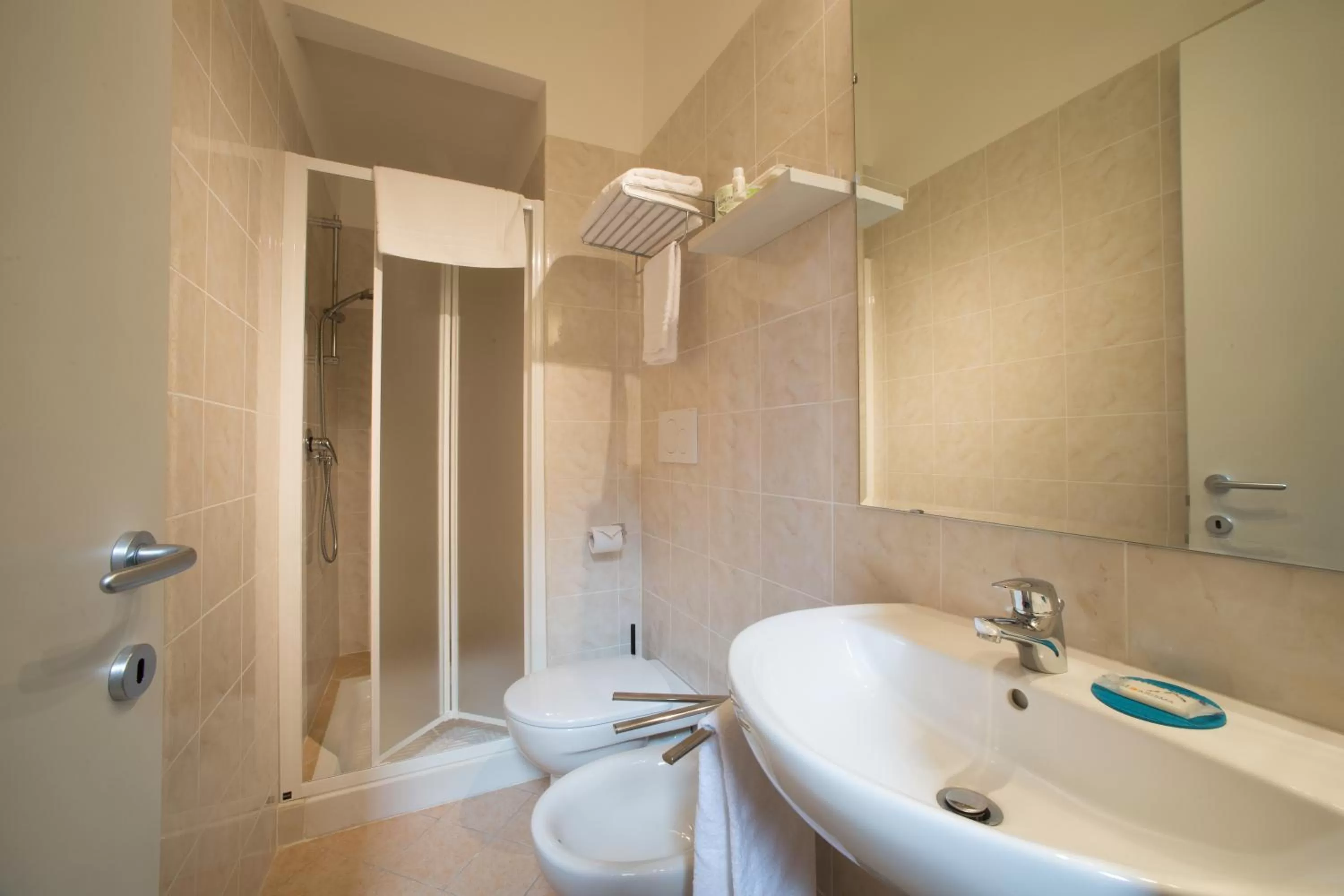 Bathroom in Locanda Orchidea