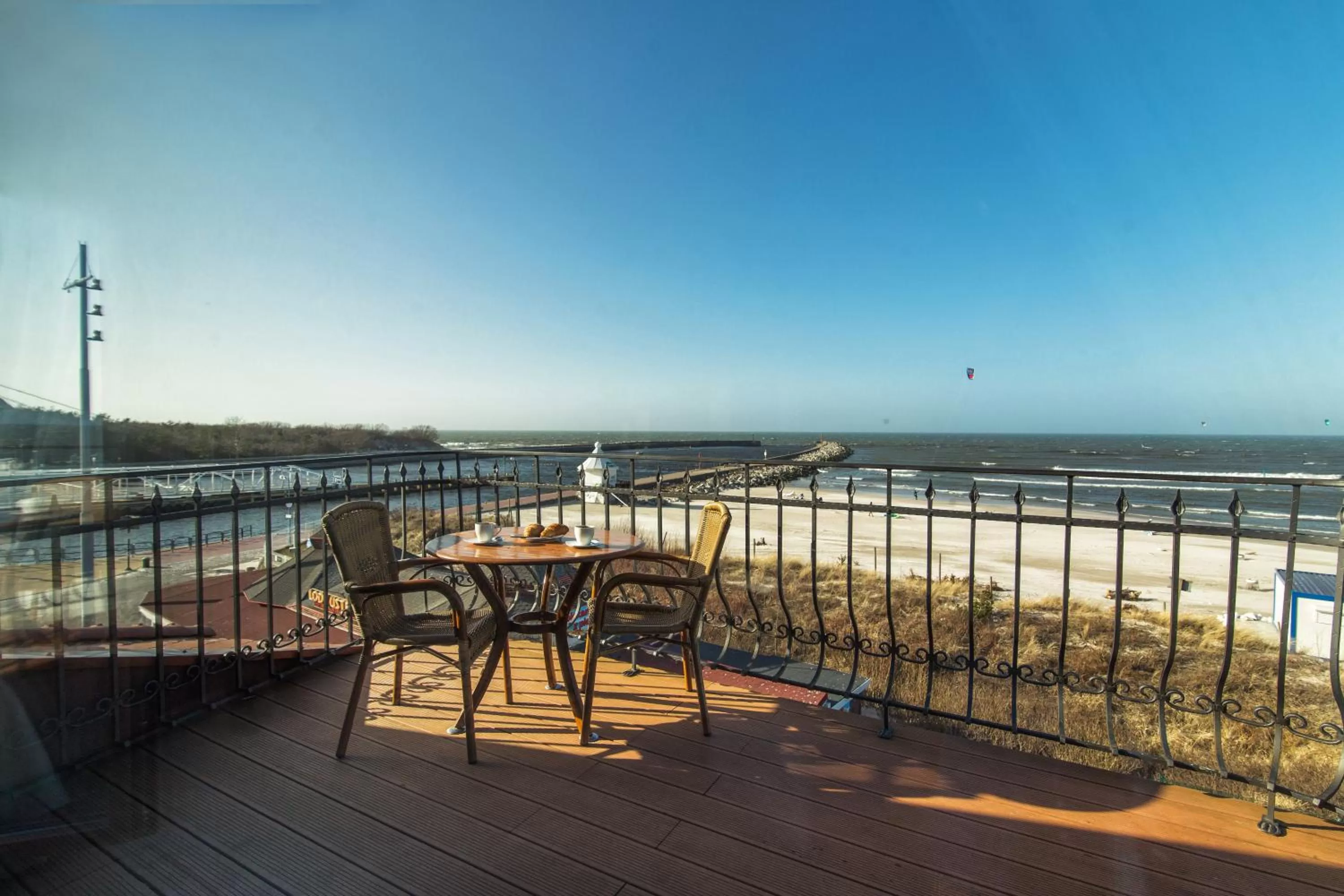 Spring in COLUMBUS Apartamenty Ustka - Limanowskiego 1