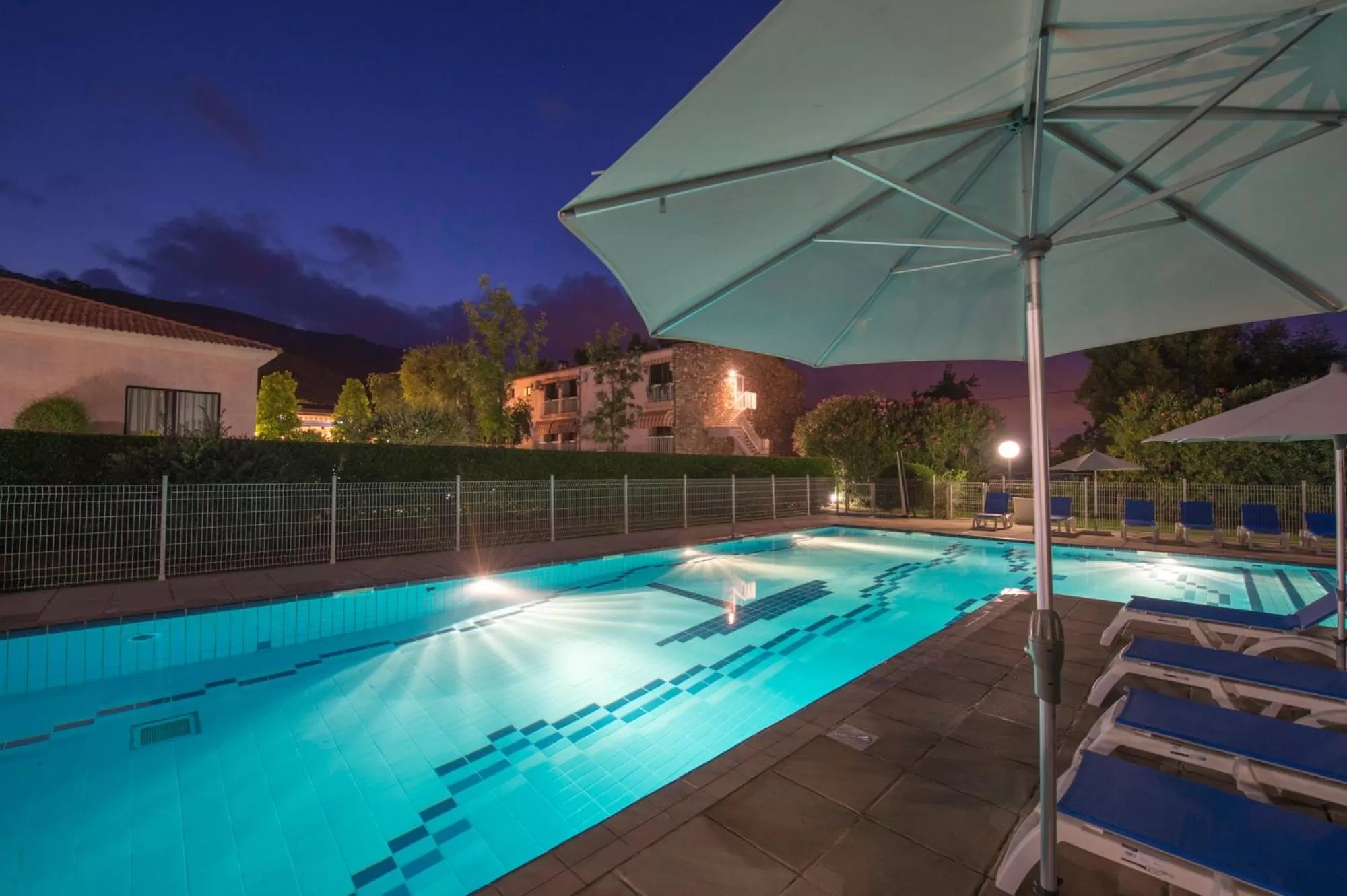 Night in Chez Walter