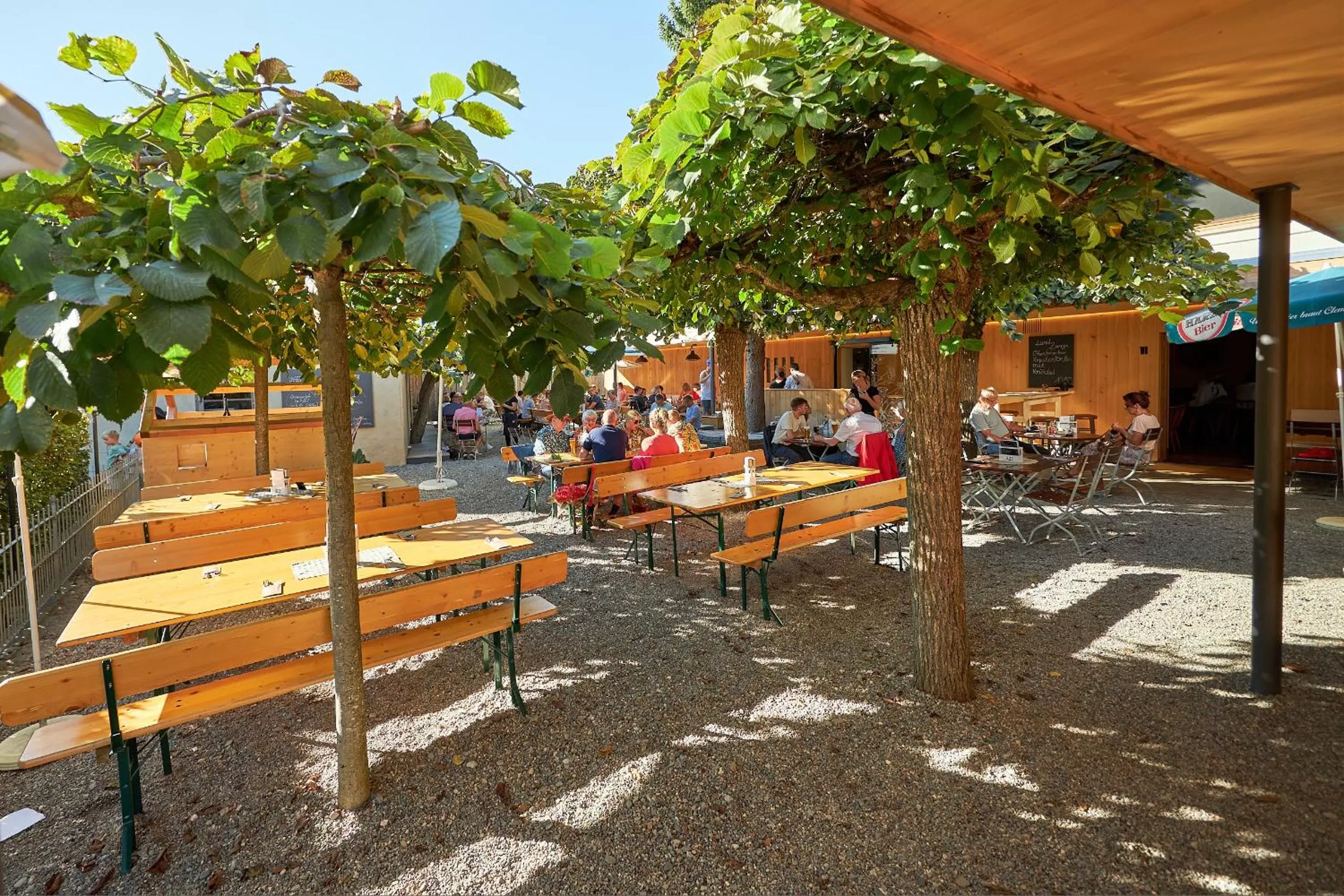 Restaurant/places to eat in Hotel-Landgasthof KREUZ