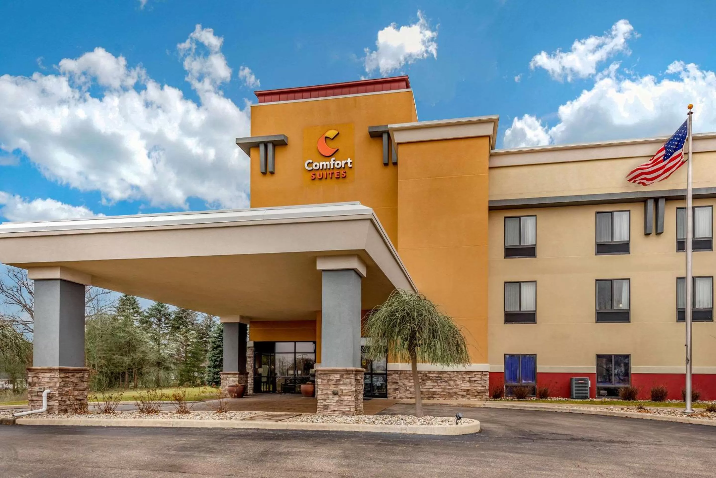 Property building in Comfort Suites Elkhart South