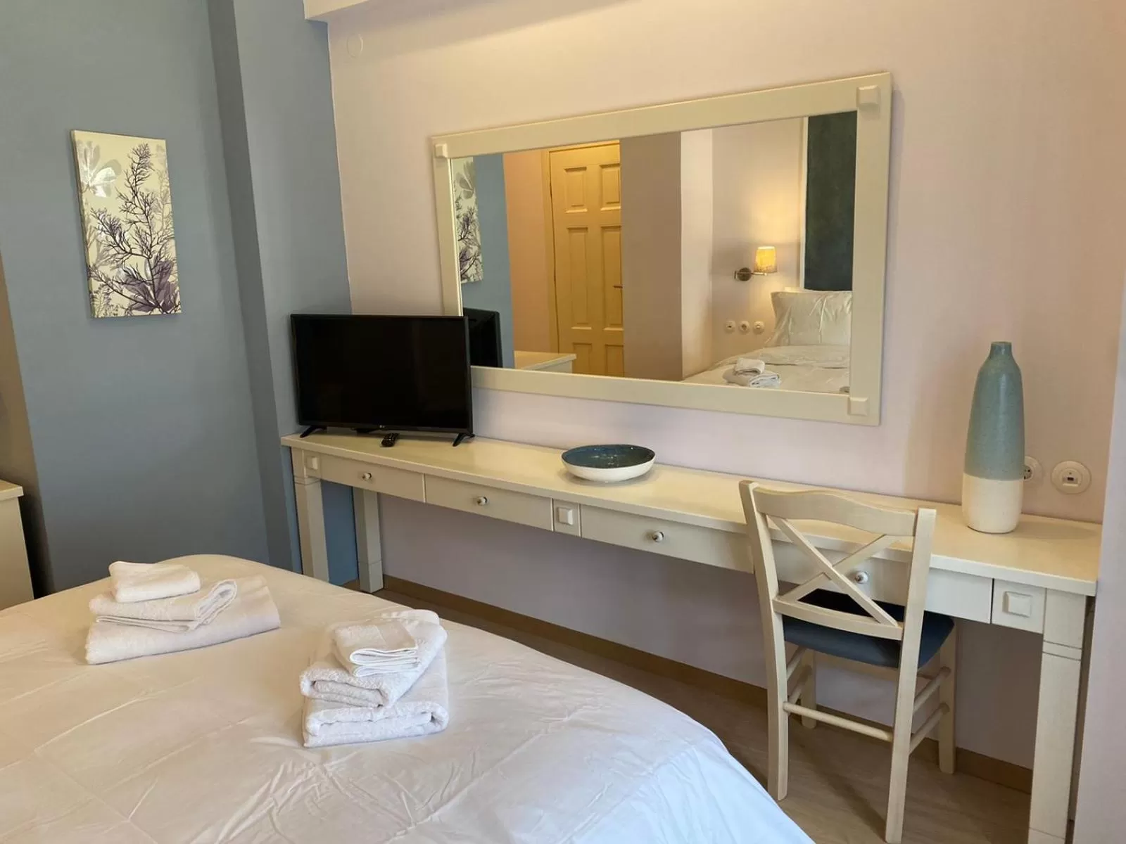 TV and multimedia, Bed in HOTEL TSARSI