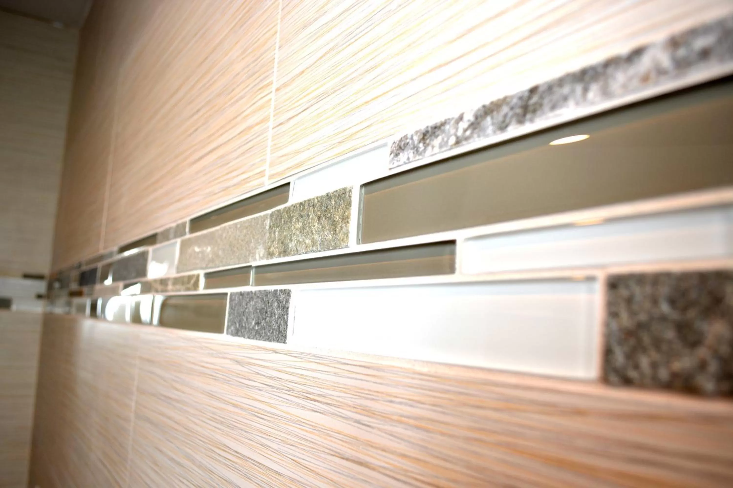 Bathroom in Crystal Lodge Motel