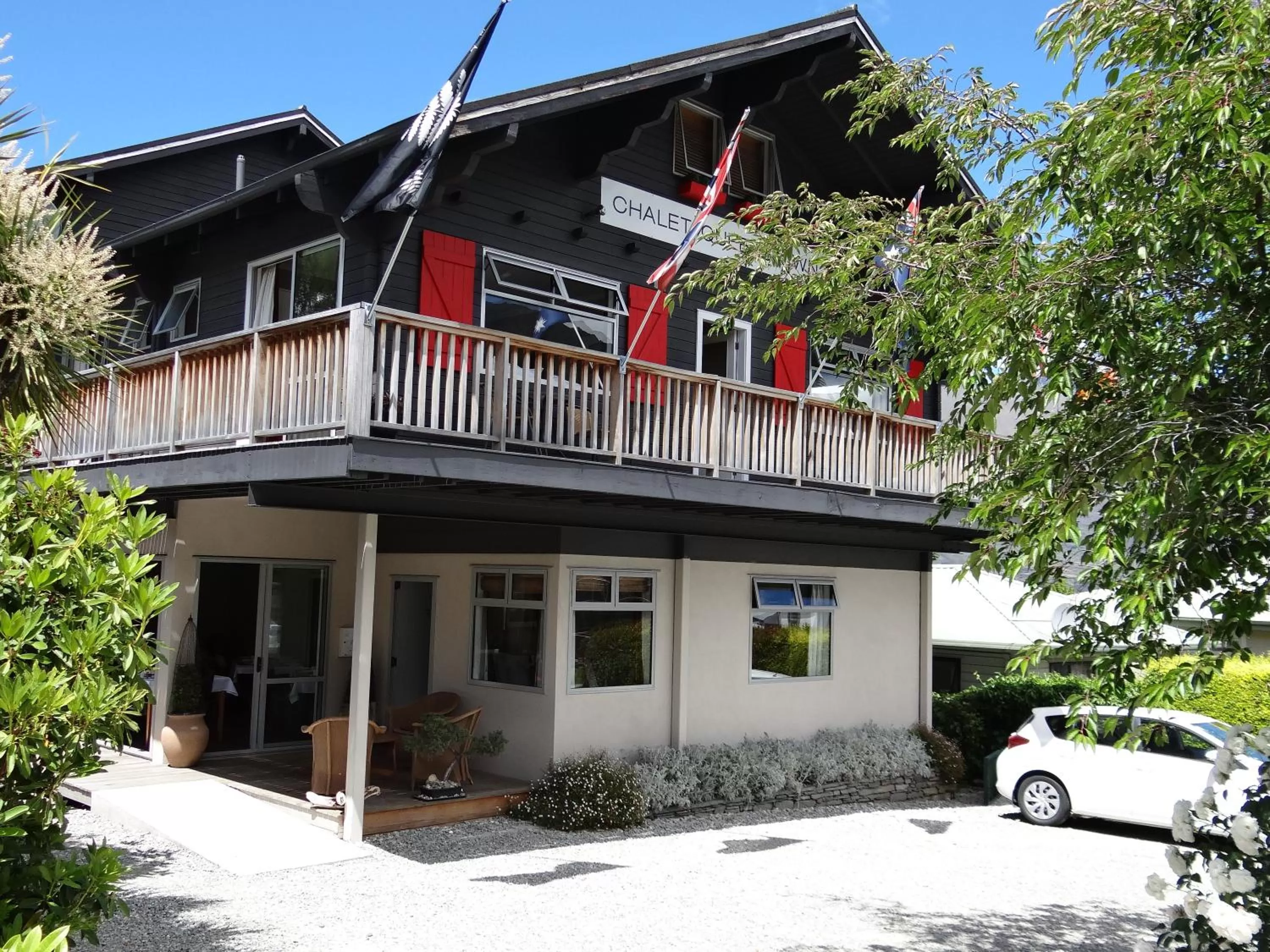 Facade/entrance in Chalet Queenstown