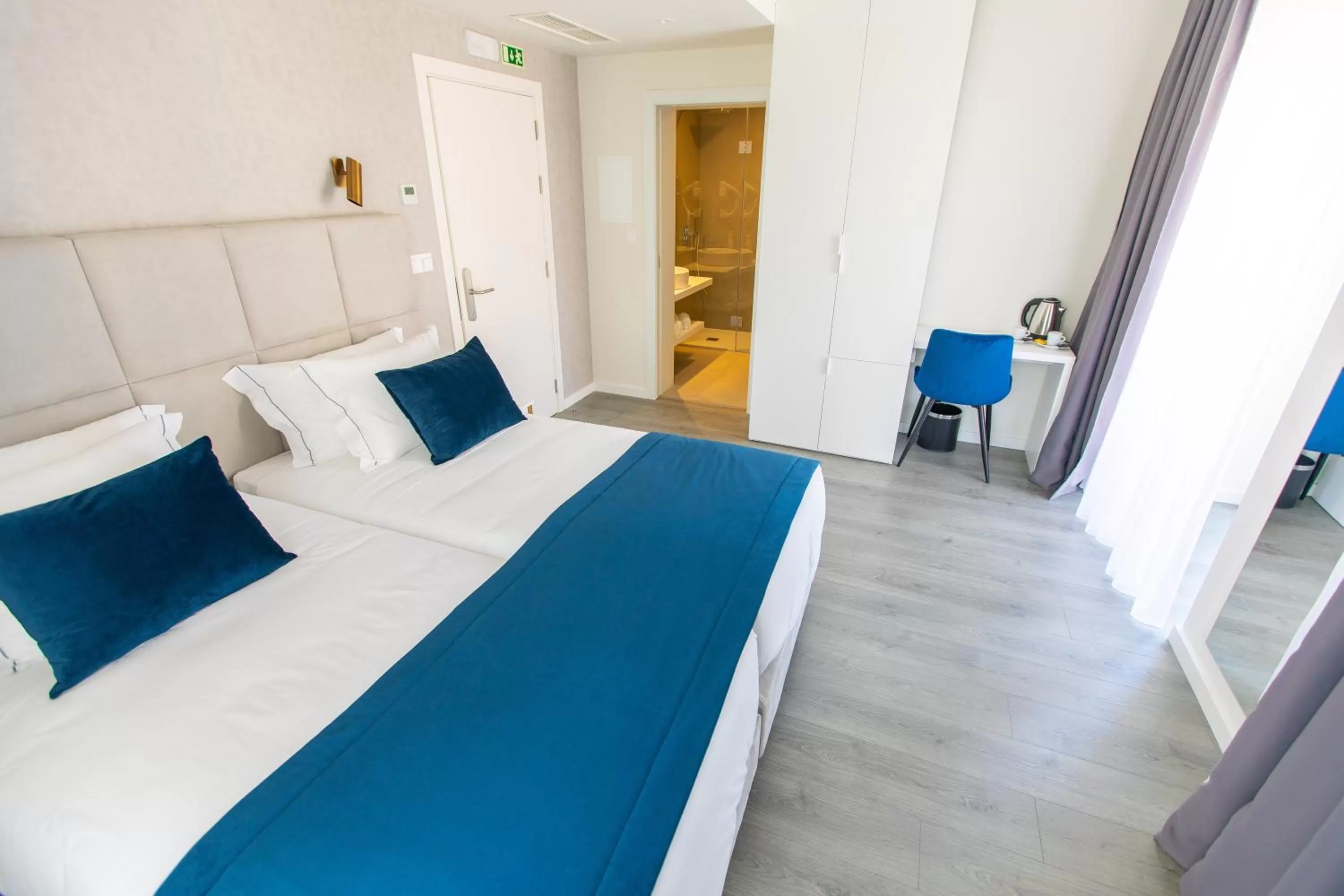 Bed in Hotel Mondego