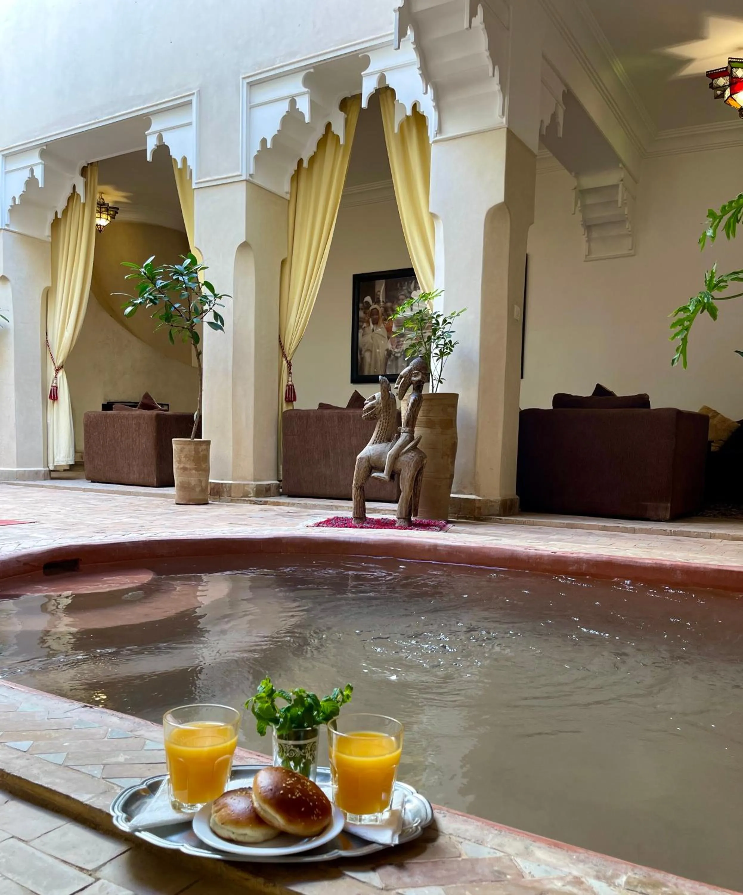 Swimming pool in Riad Dar Foundouk and Spa