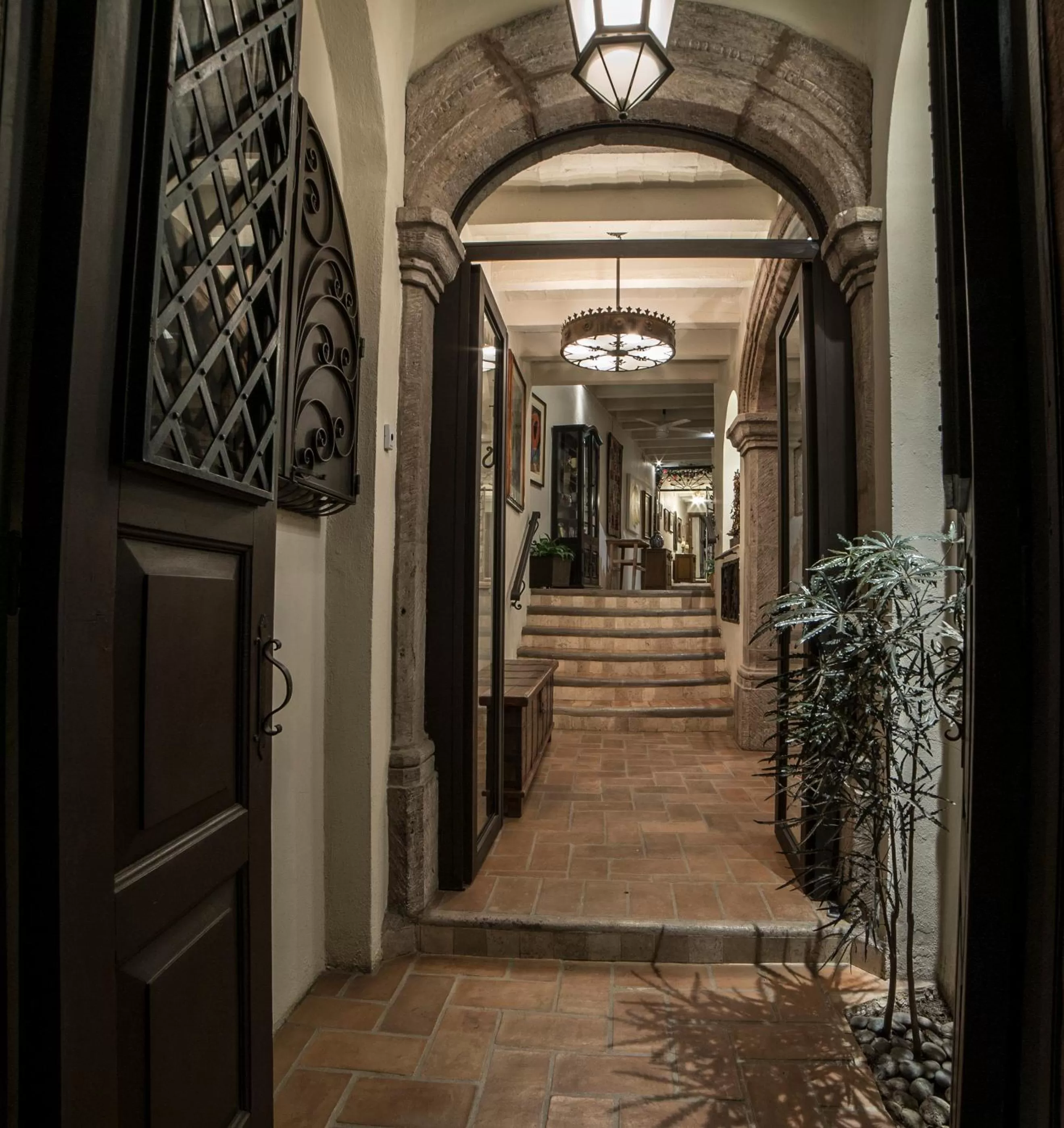 Facade/entrance in Villa Mirasol