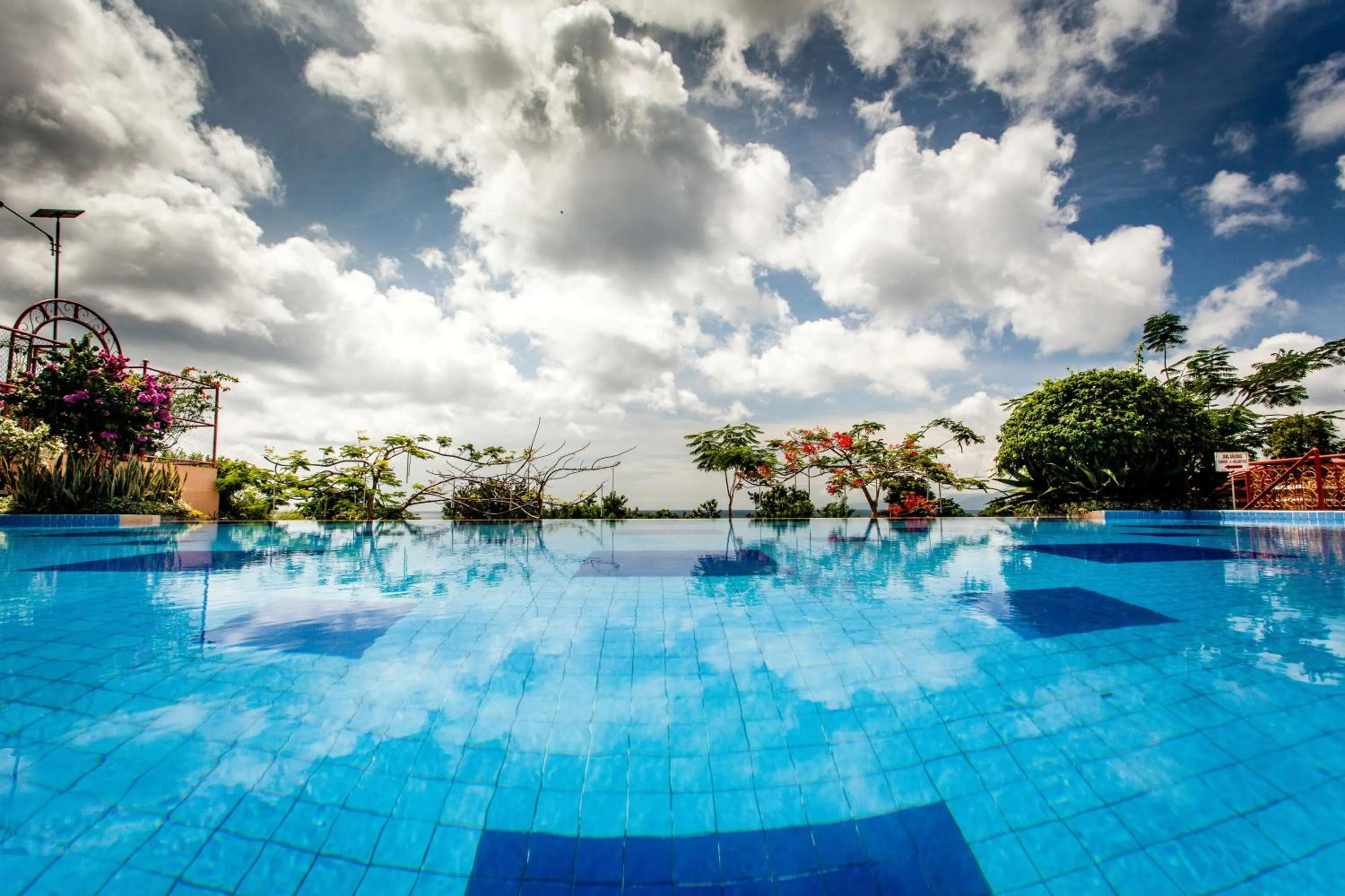 Swimming pool in Aston Niu Manokwari Hotel & Conference Center
