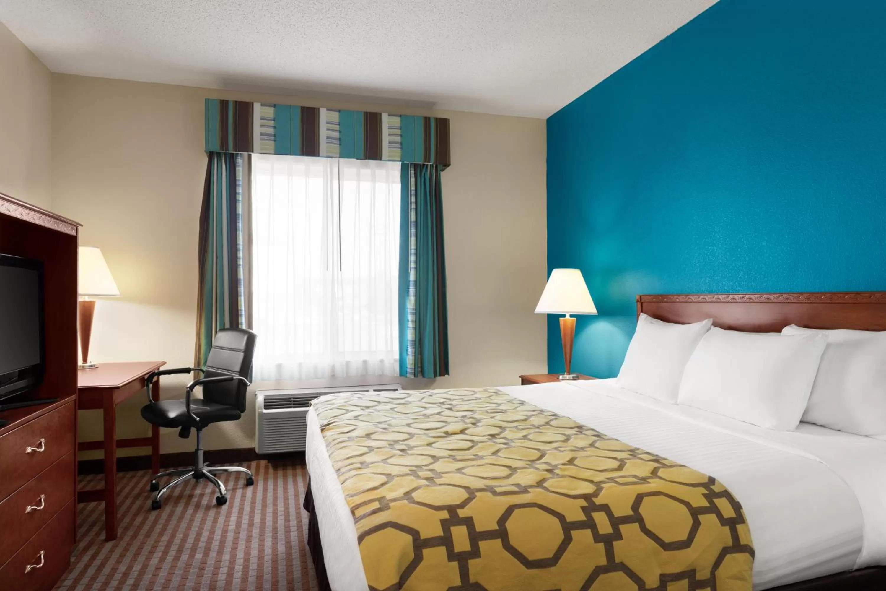 Bed in Baymont by Wyndham Elizabethtown