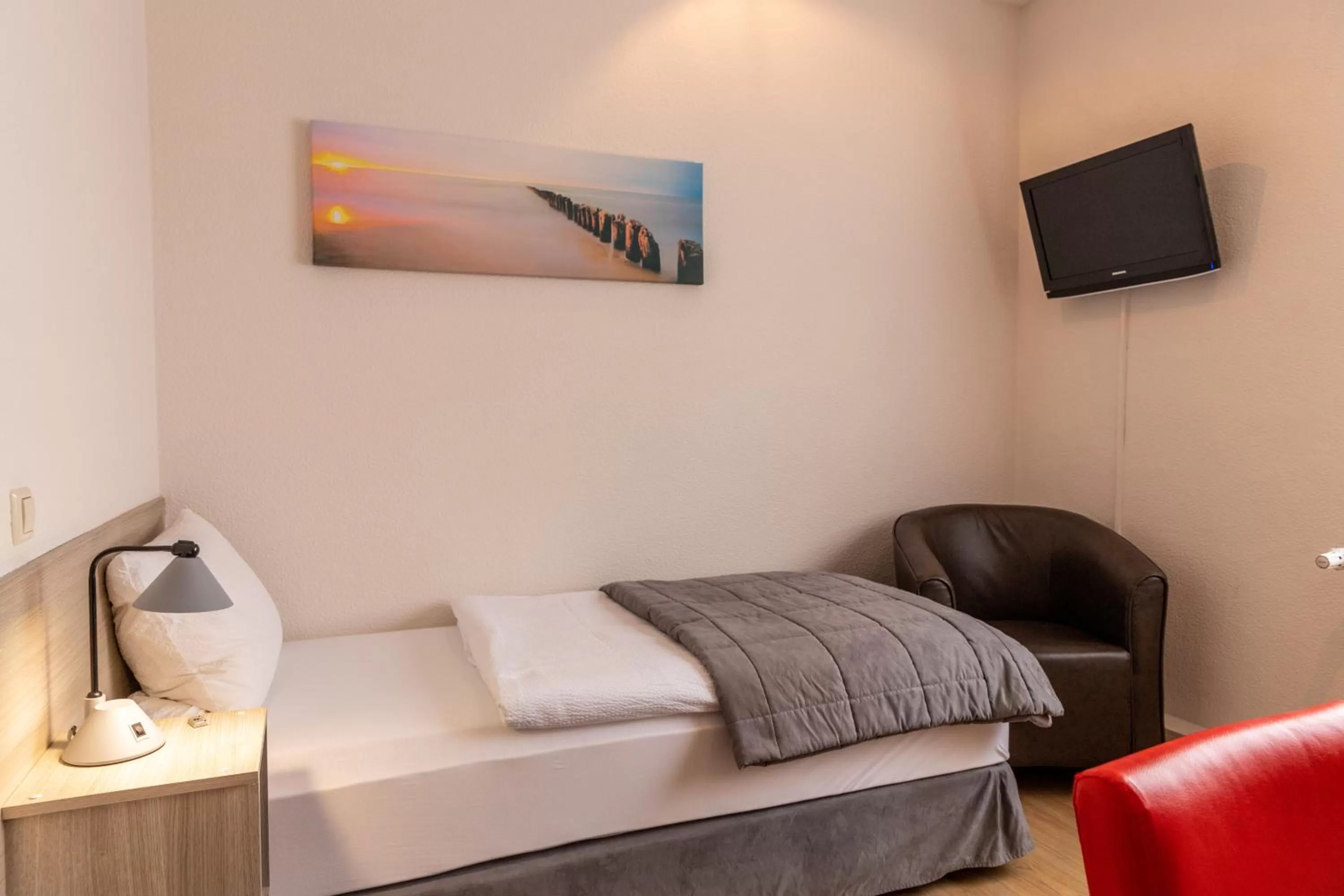 Bed in Hotel zur Post Ochsendorf