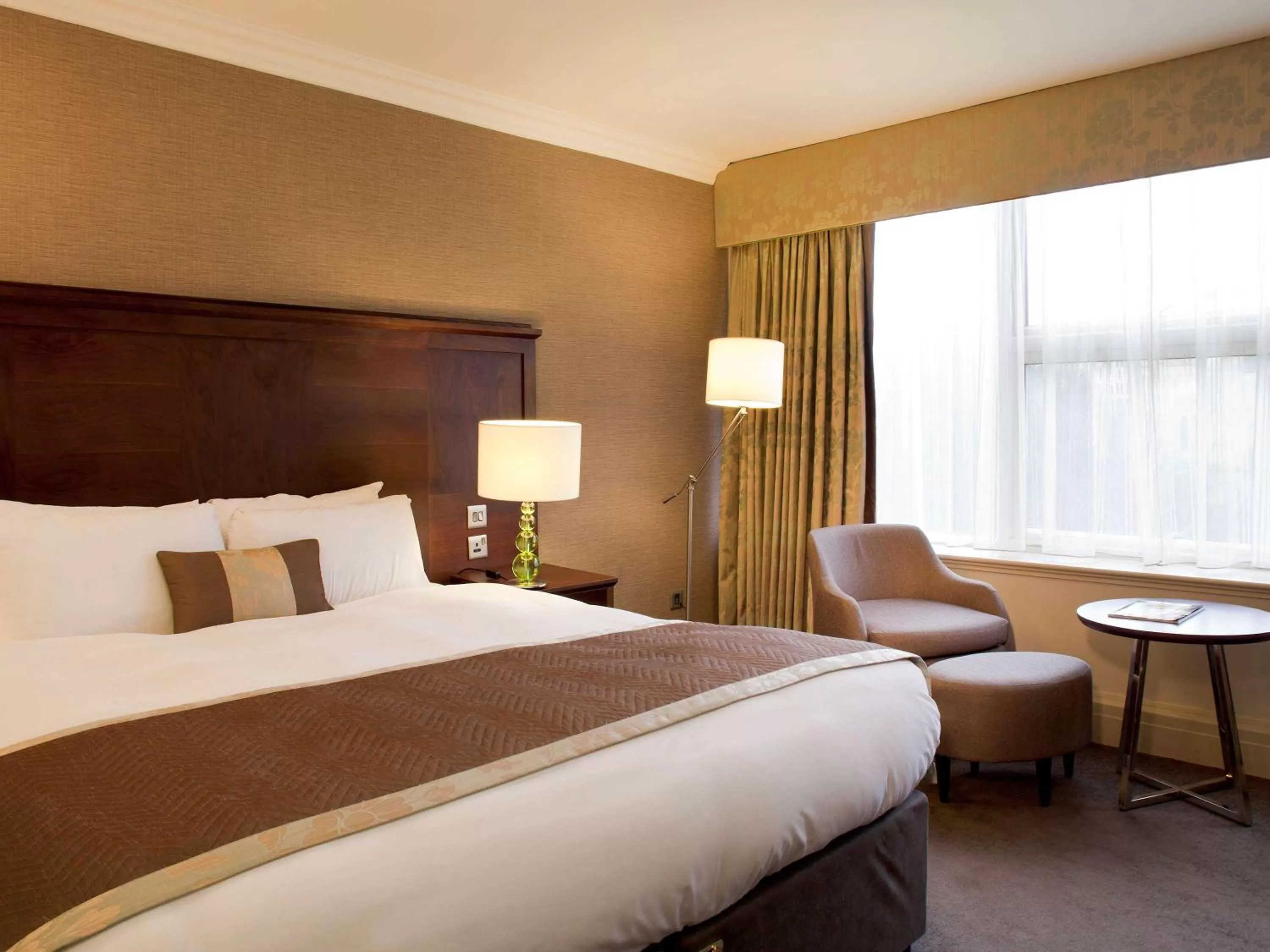 Bed in Winchester Wessex Hotel by Sunday