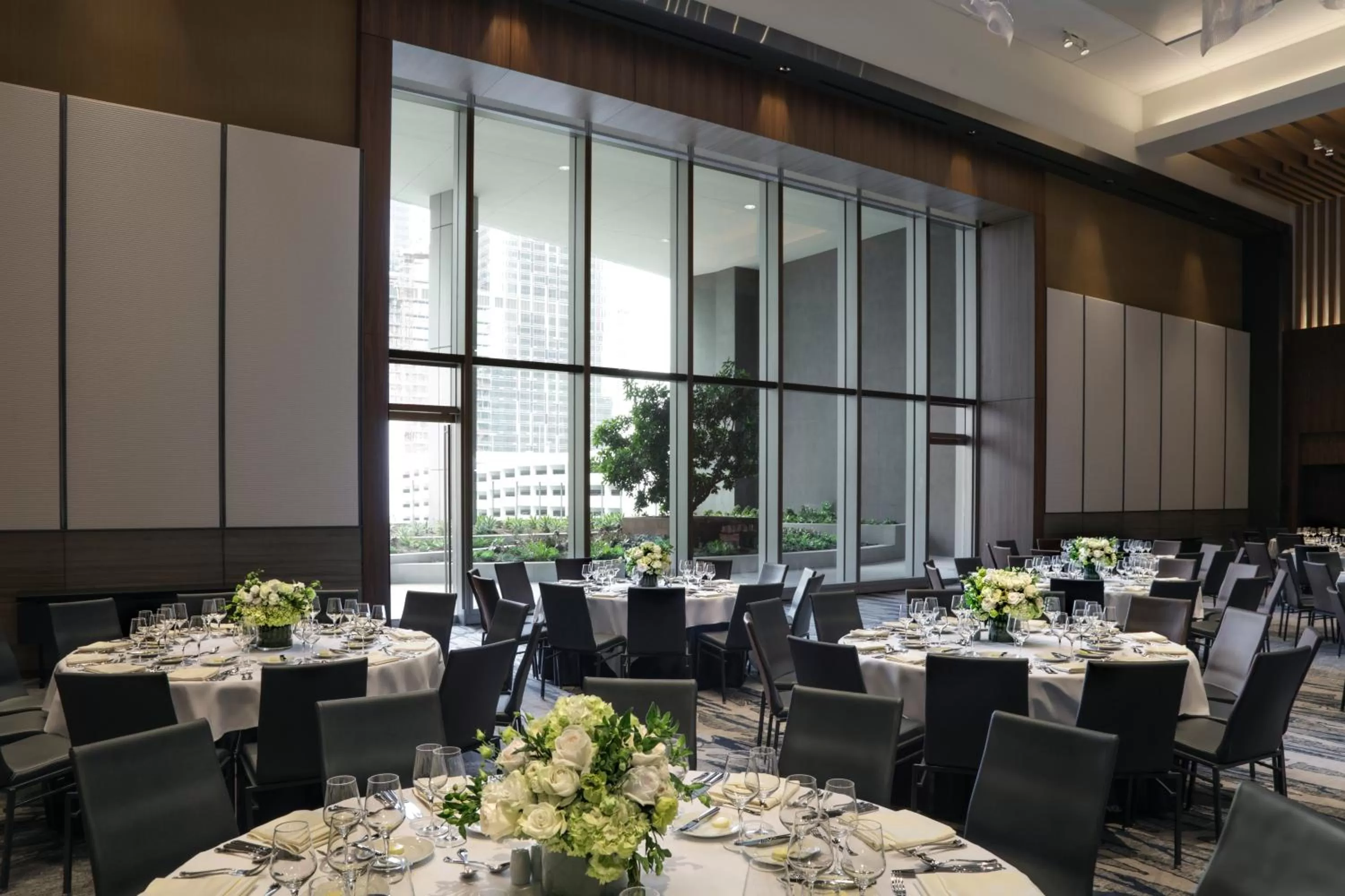Meeting/conference room in InterContinental - Los Angeles Downtown by IHG