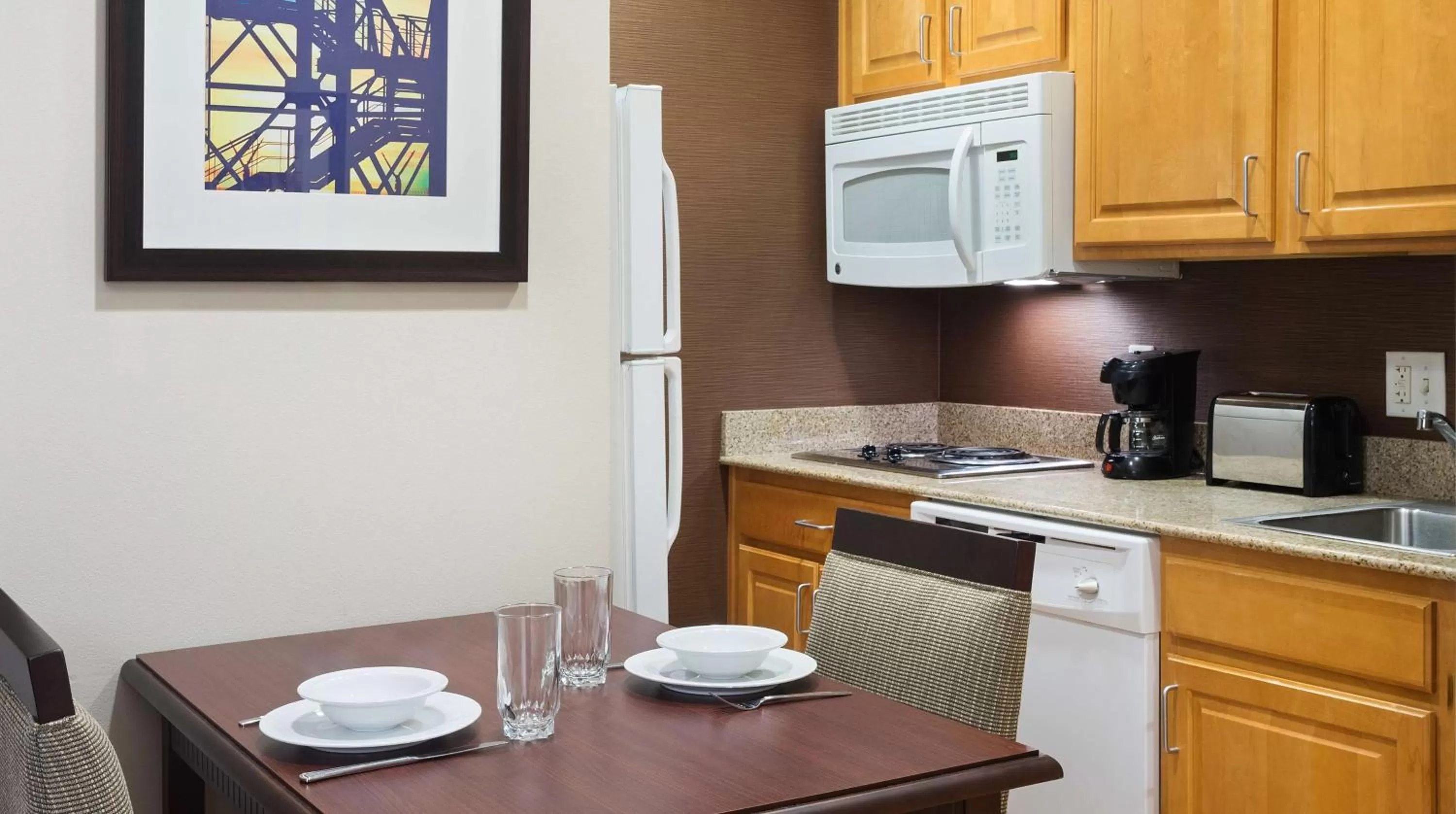 Kitchen or kitchenette in Homewood Suites by Hilton Shreveport
