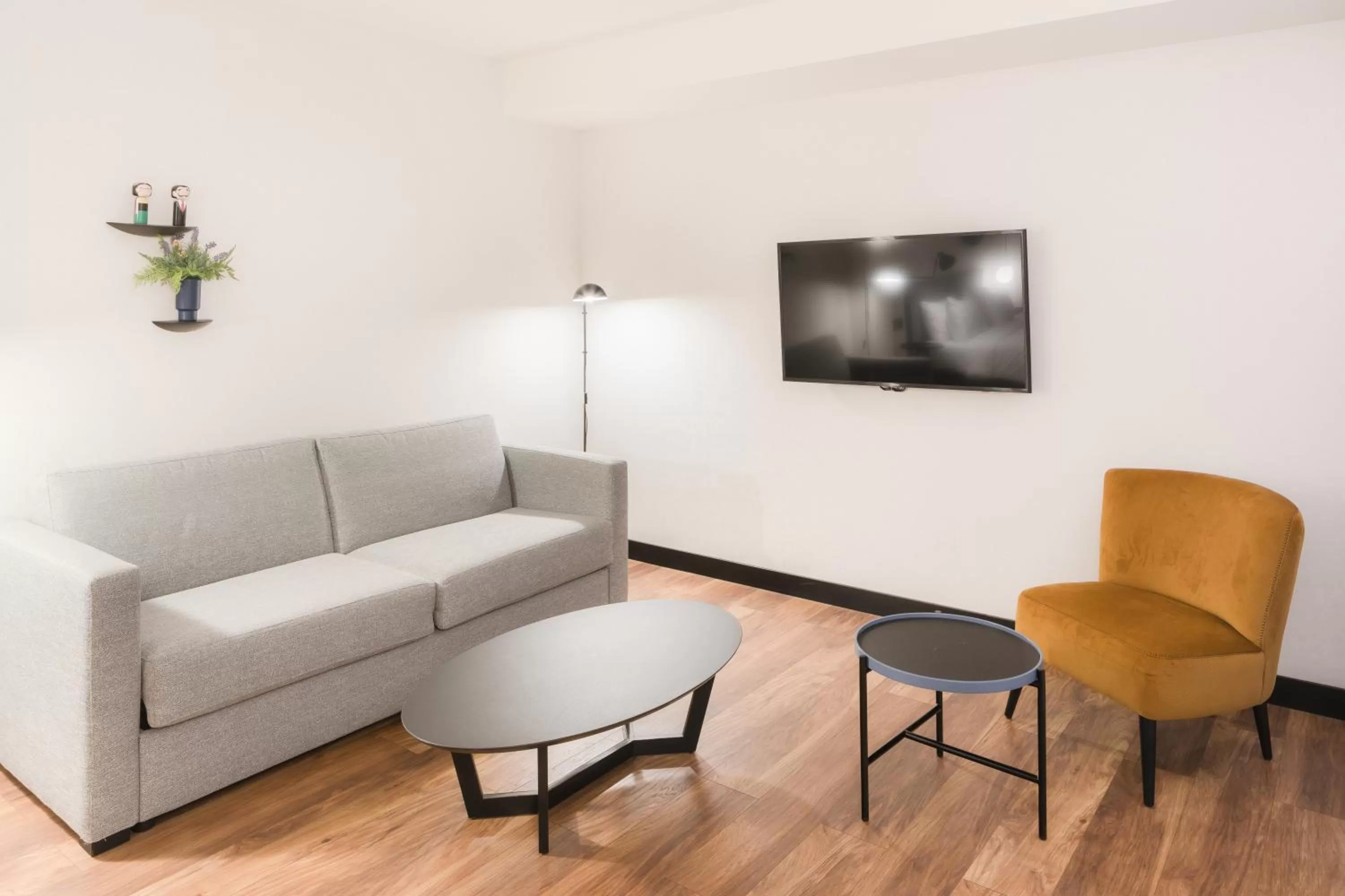 Seating area in Radisson Blu 1882 Hotel, Barcelona Sagrada Familia