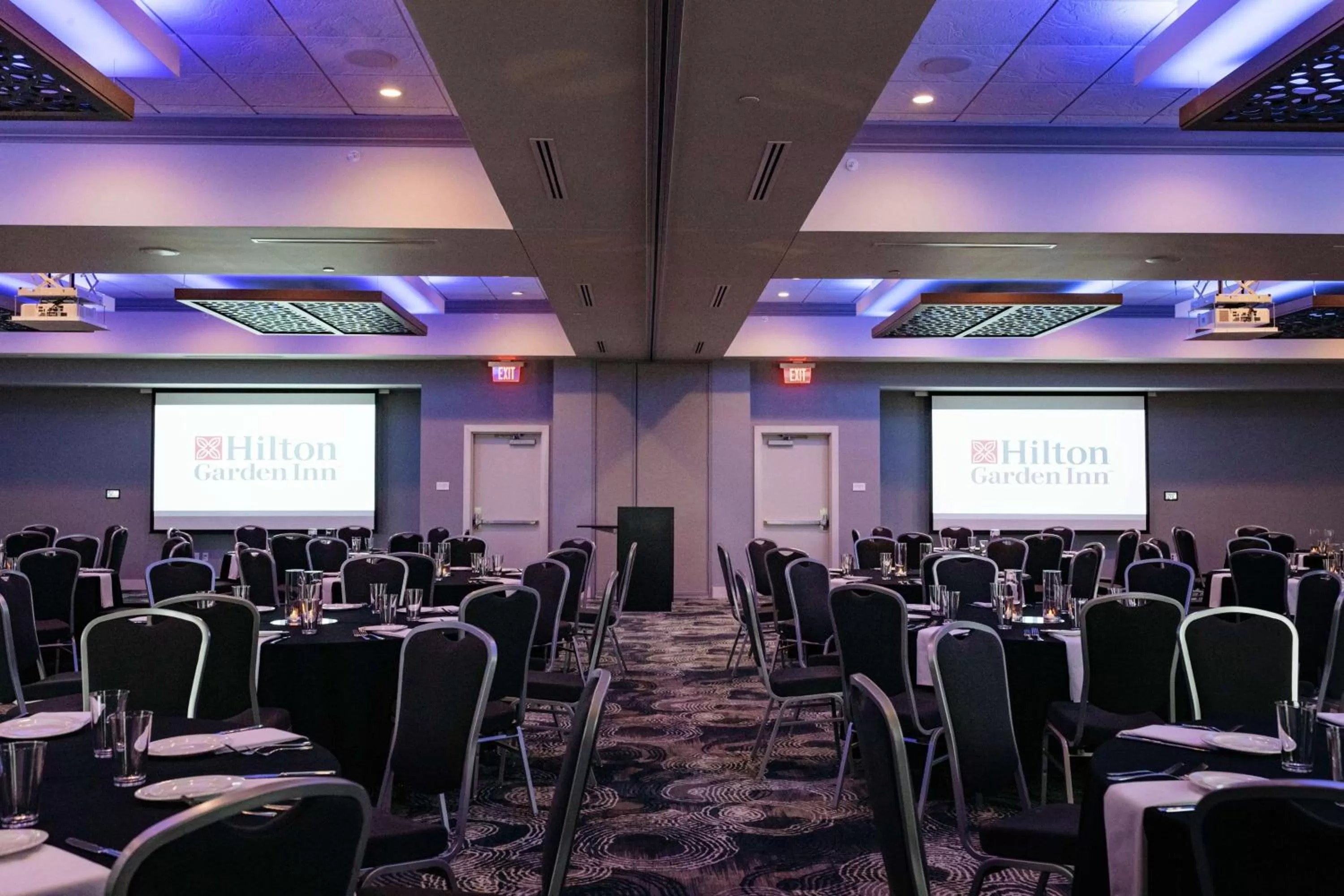 Meeting/conference room in Hilton Garden Inn Madison Sun Prairie