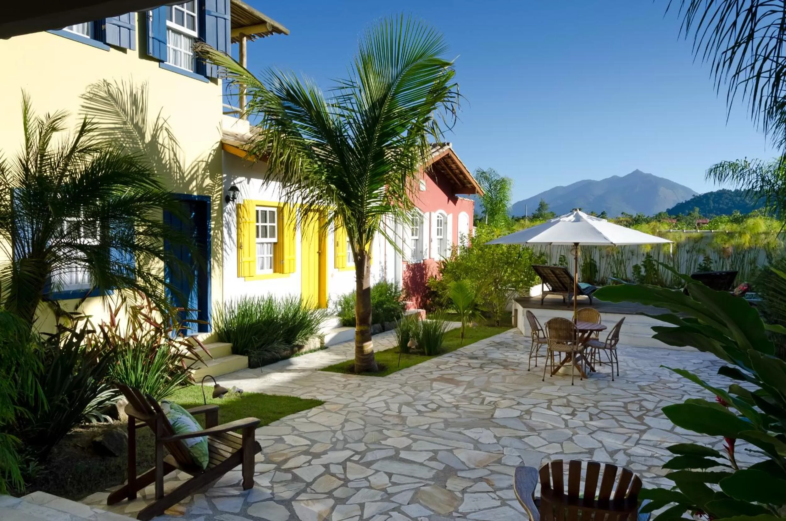 Garden, Property Building in Pousada Pomar Paraty