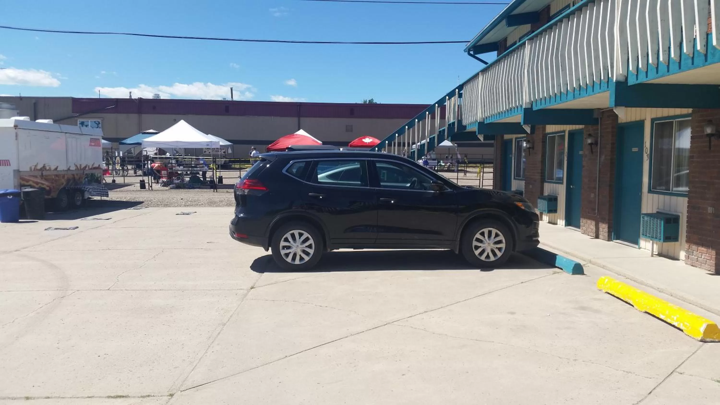 Property building in RANCHLAND Inn