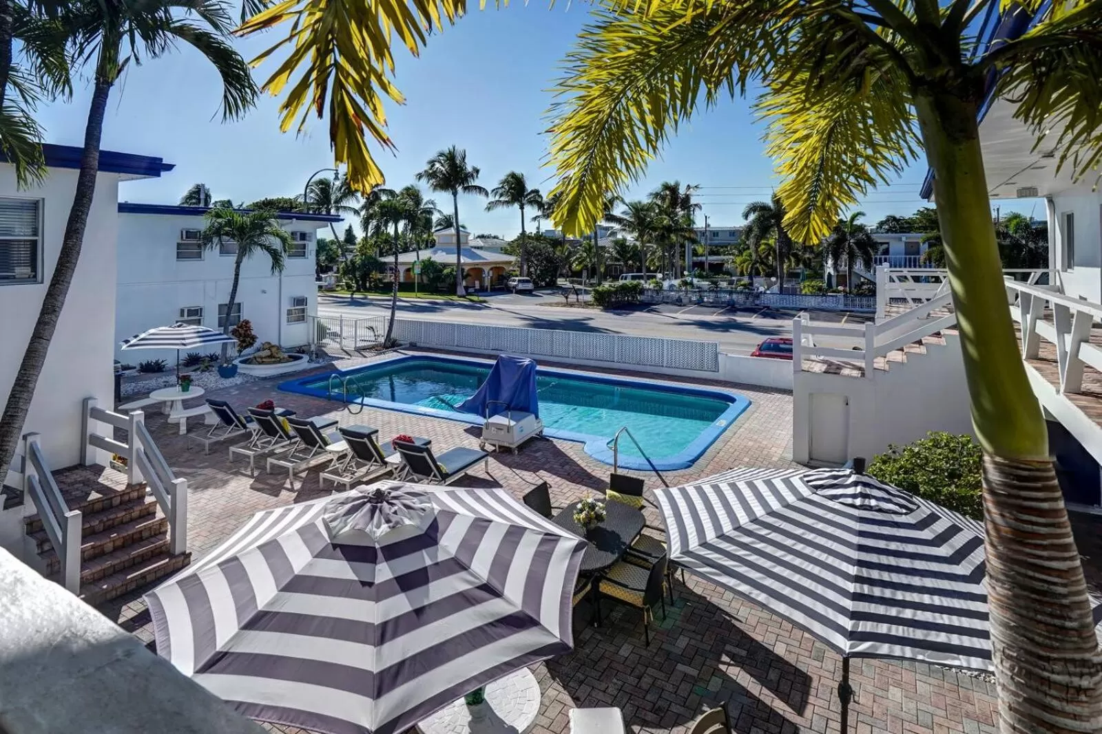 Pool view, Swimming Pool in Blue Strawberry by the Sea