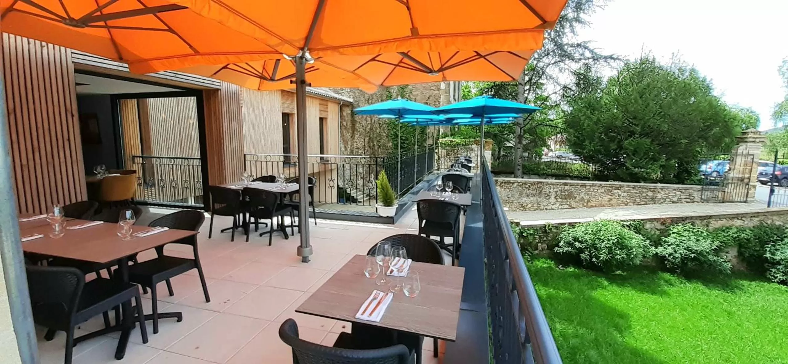 Restaurant/places to eat in Hôtel-Restaurant des Augustins