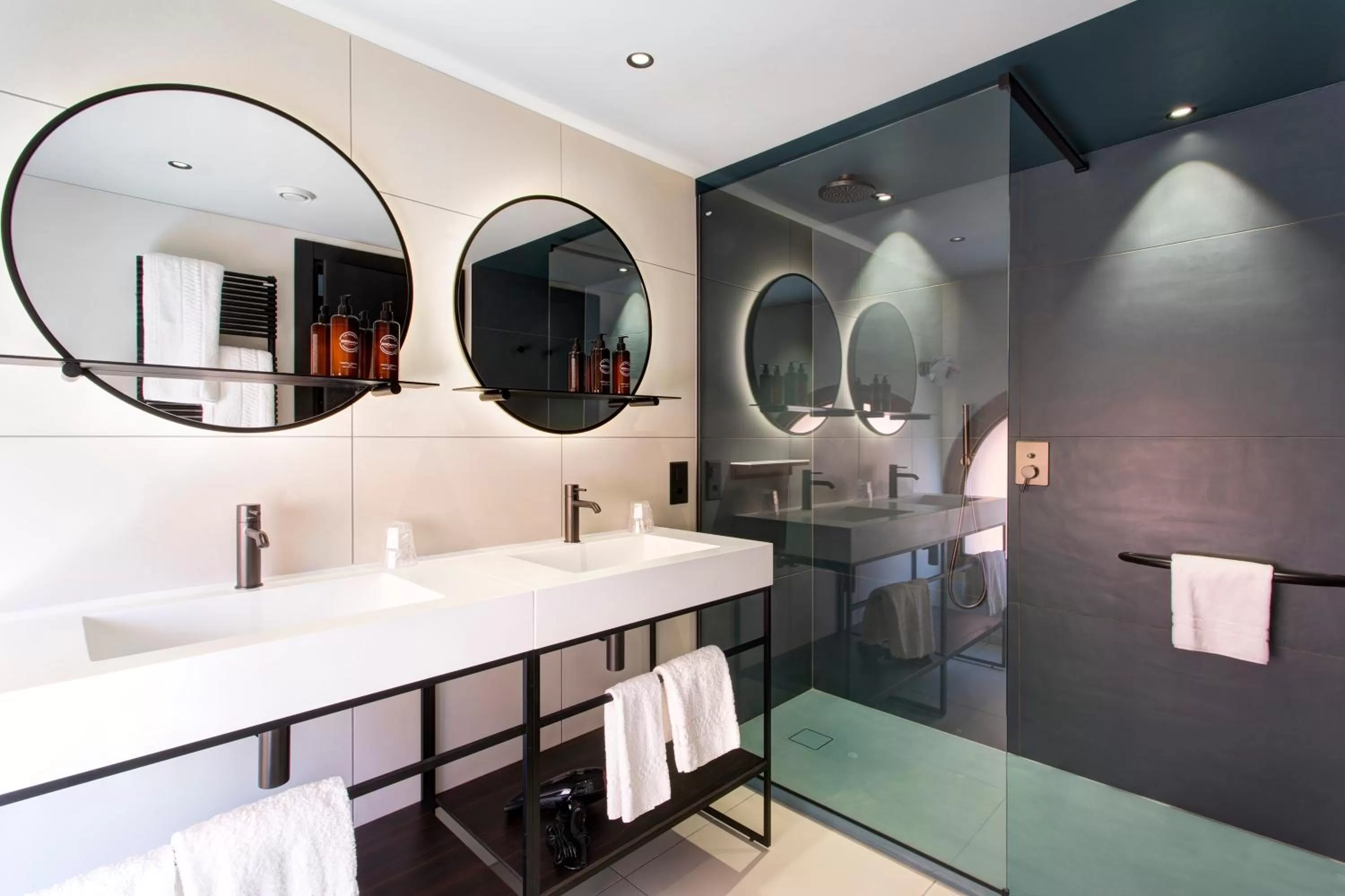 Bathroom in LUGANODANTE Boutique & Lifestyle Hotel