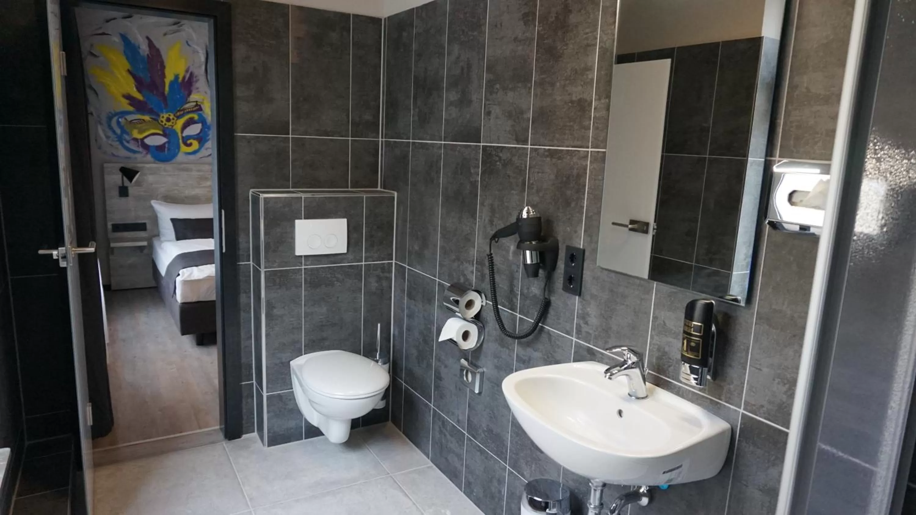 Bathroom in Urban Home Self Check-In Hotel