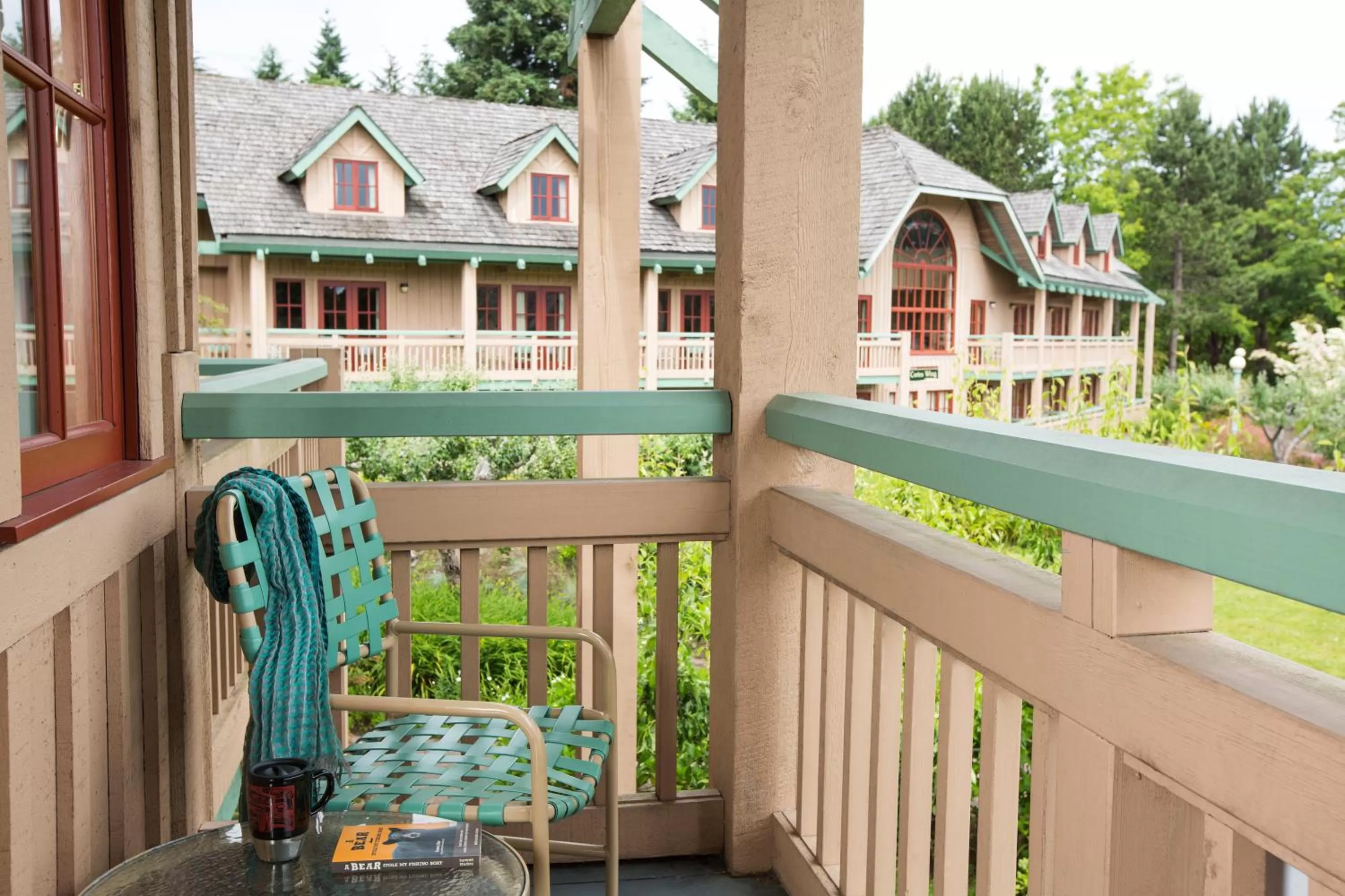 Balcony/Terrace in Painter's Lodge, Trademark Collection by Wyndham
