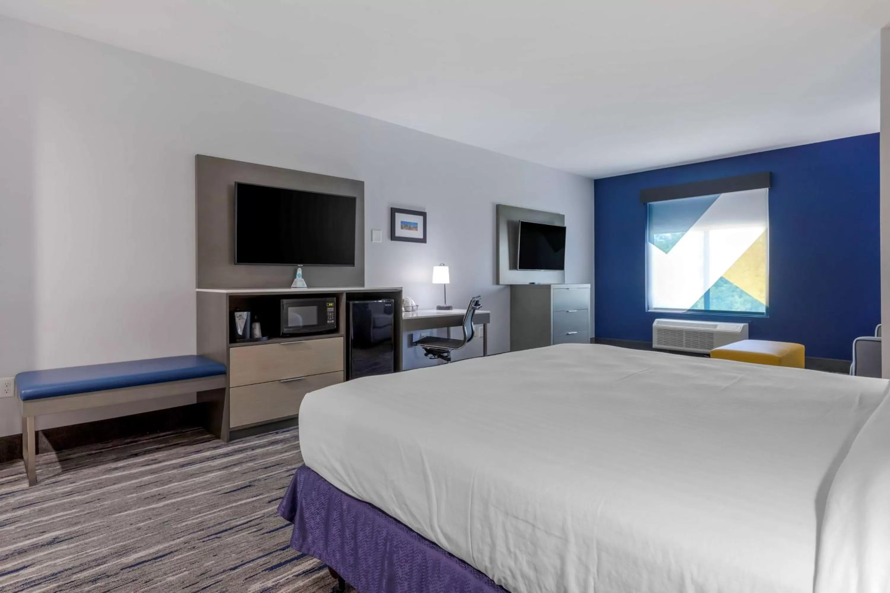 Bedroom, Bed in Best Western Plus Choctaw Inn & Suites
