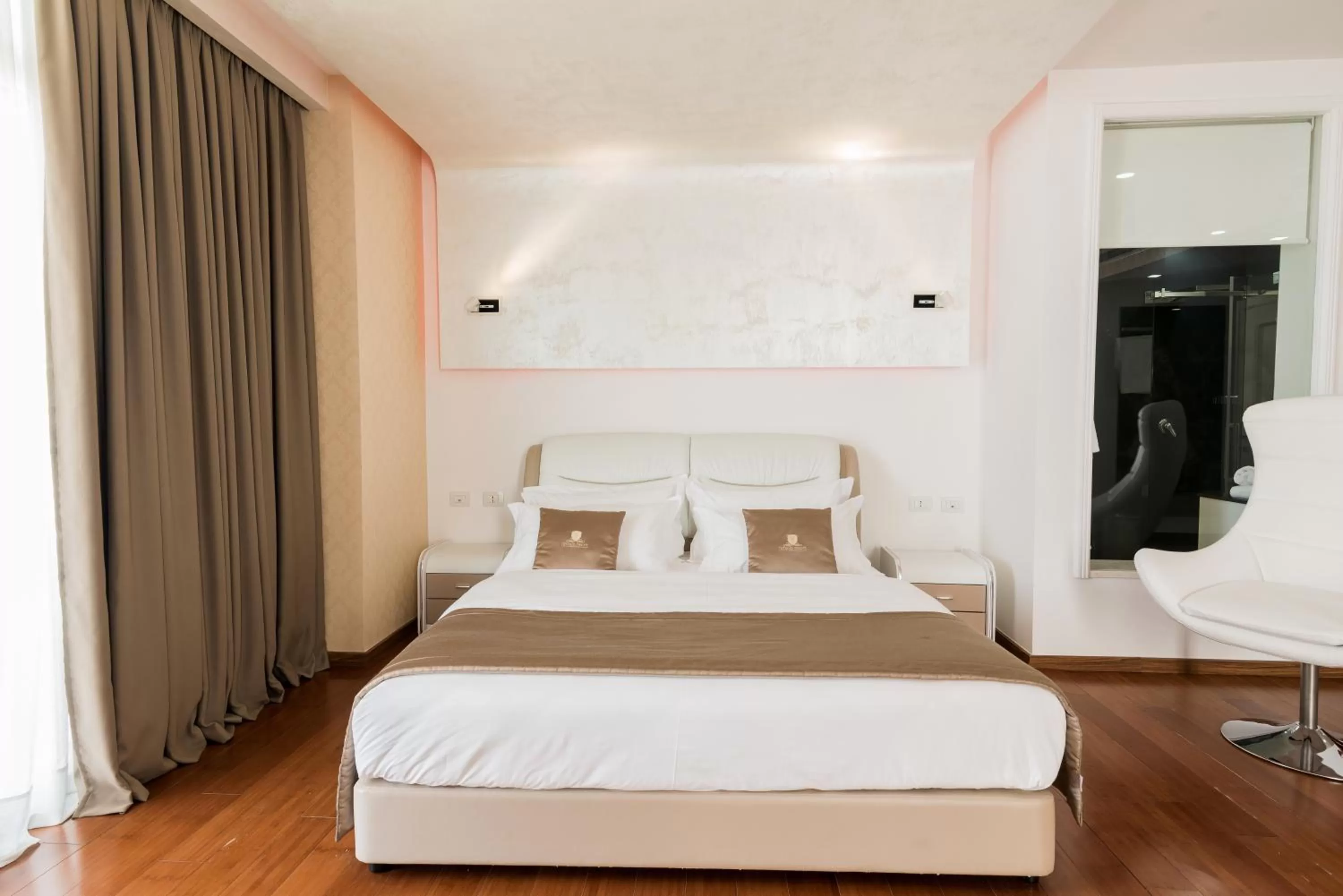 Deluxe Double Room in Deluxe & Executive SPA by Rafaelo