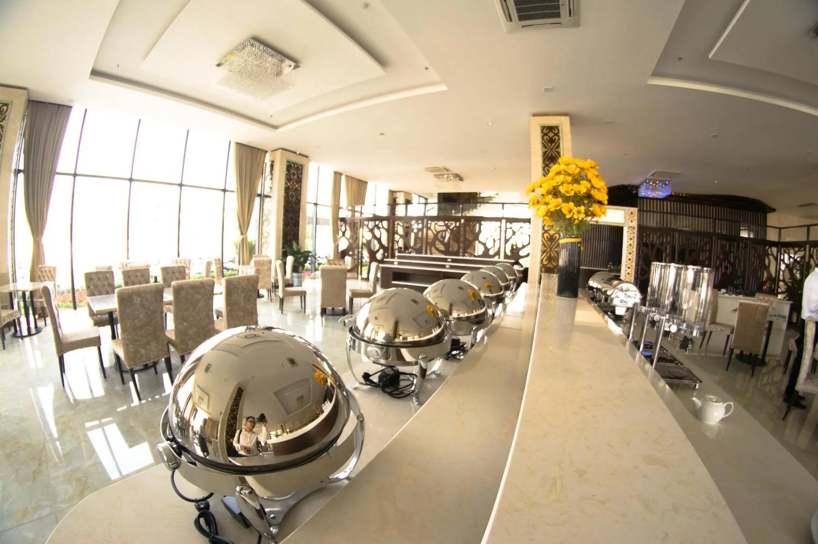 Dining area in Muong Thanh Grand Thanh Hoa Hotel