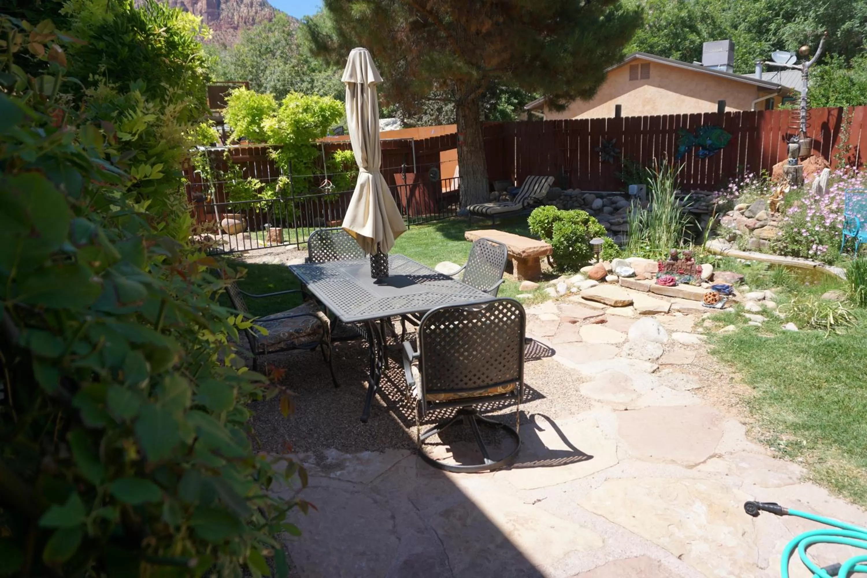 Harvest House Bed and Breakfast