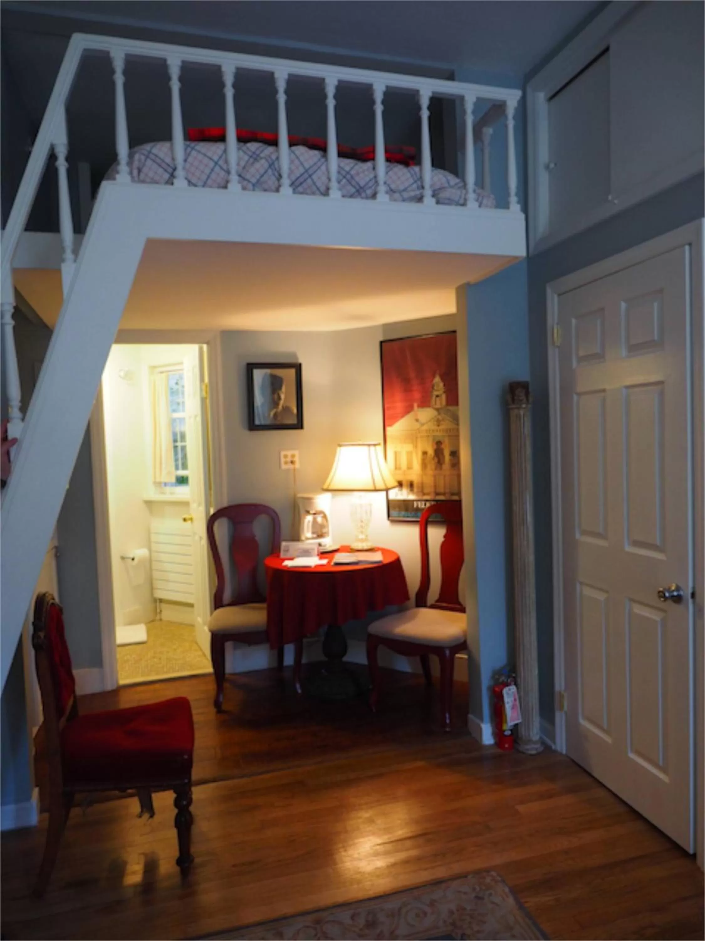 Photo of the whole room in Incentra Village Hotel