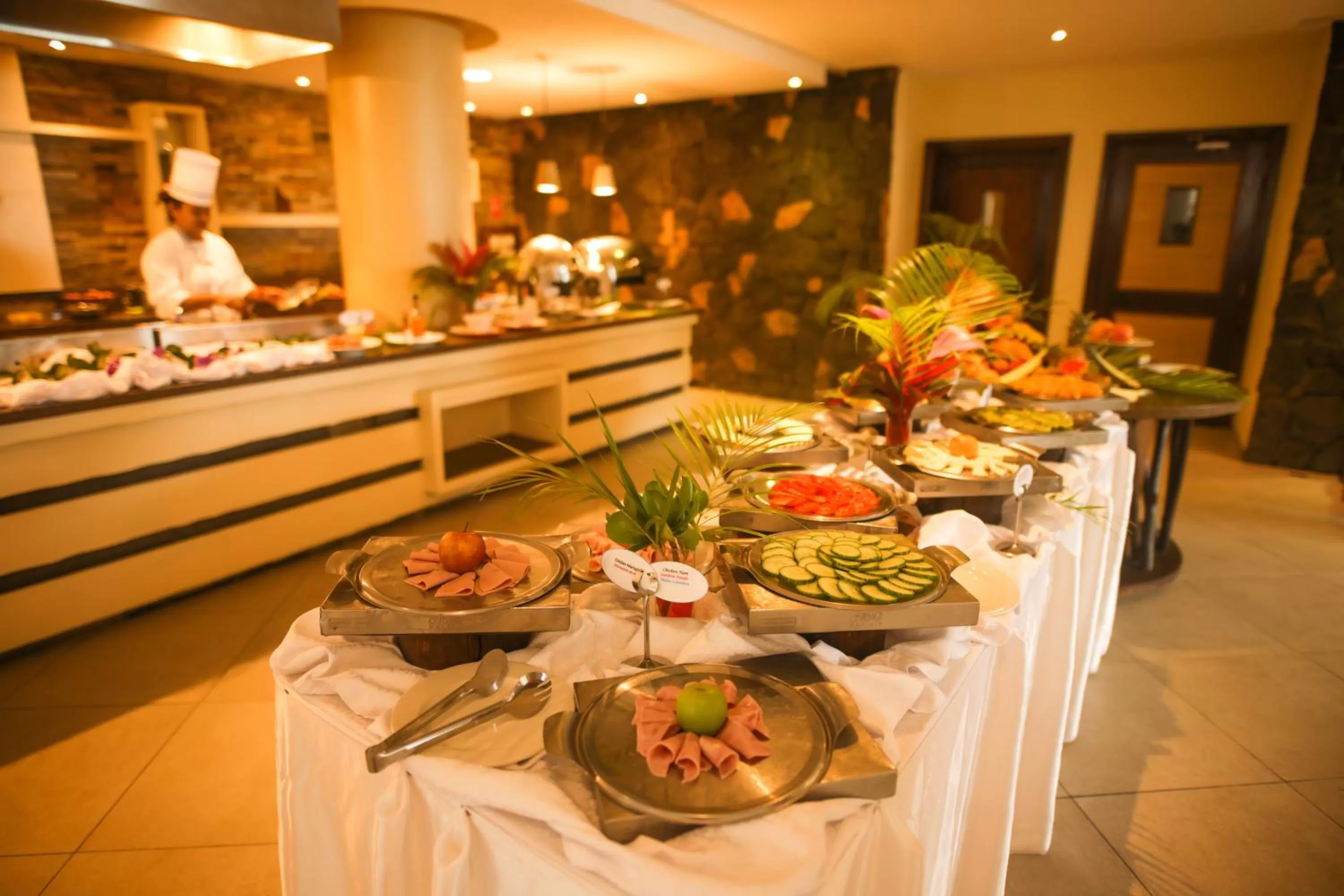 Breakfast in Laguna Beach Hotel & Spa