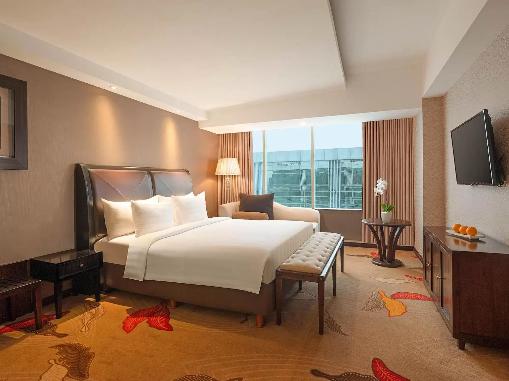 Executive Suite in The Alana Yogyakarta Hotel and Convention Center Executive Suite in The Alana Yogyakarta Hotel and Convention Center