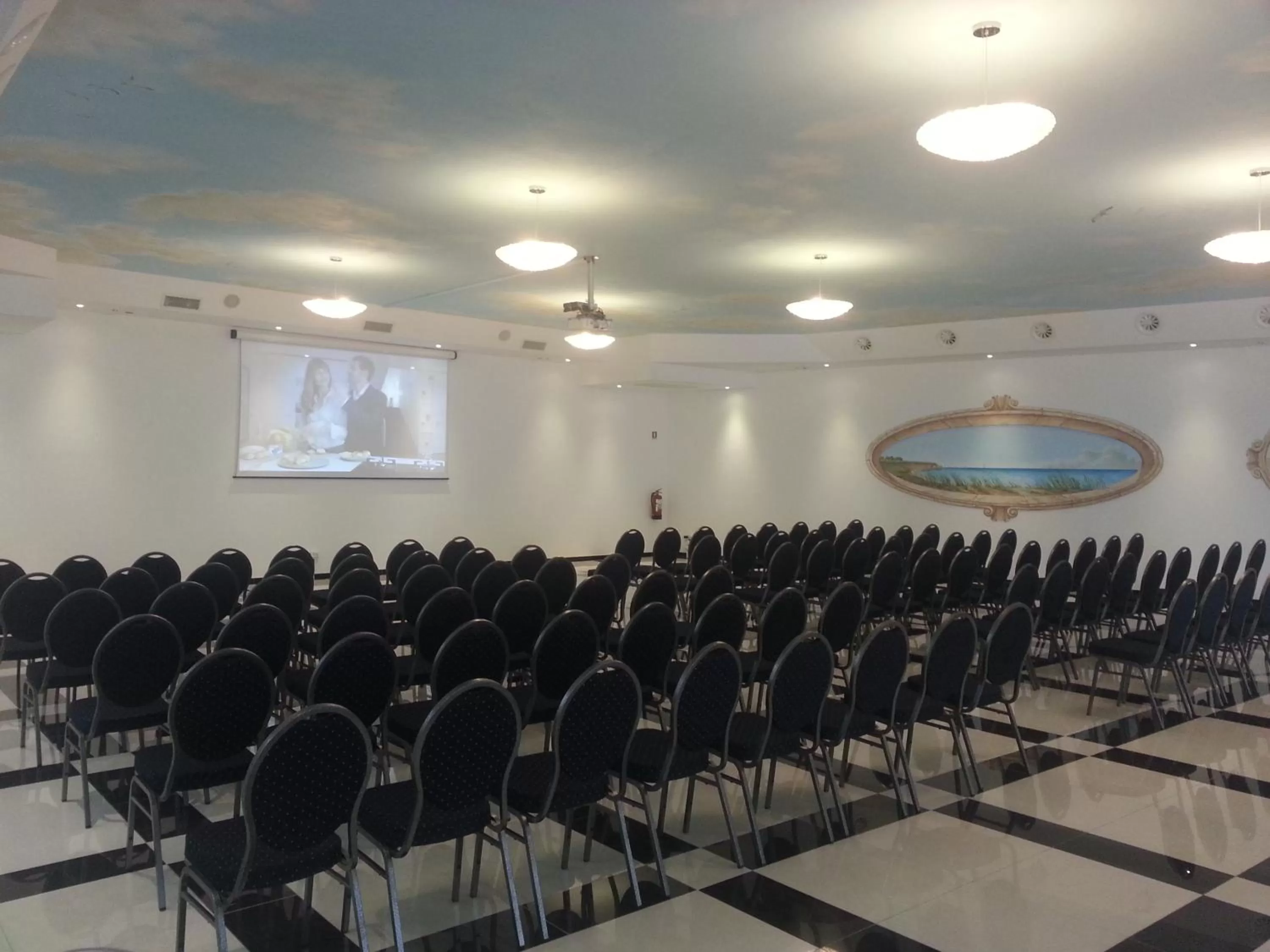 Business facilities in Serpa Hotel