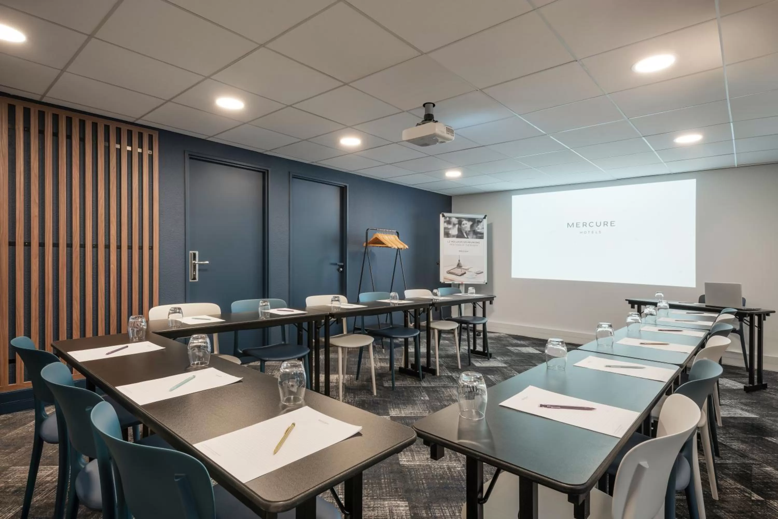 Meeting/conference room in Mercure Paris Montparnasse Pasteur