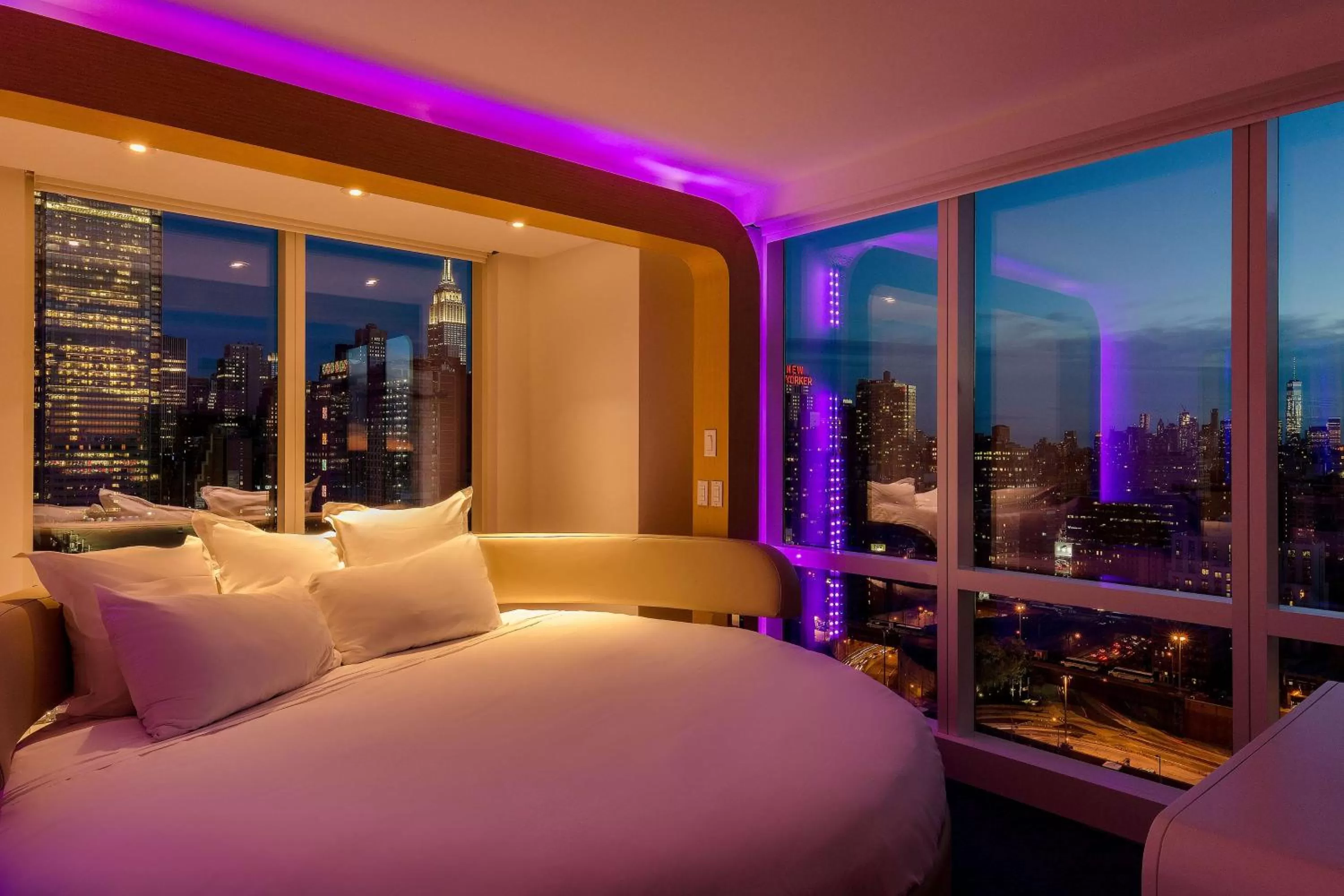 Bedroom, Bed in YOTEL New York Times Square