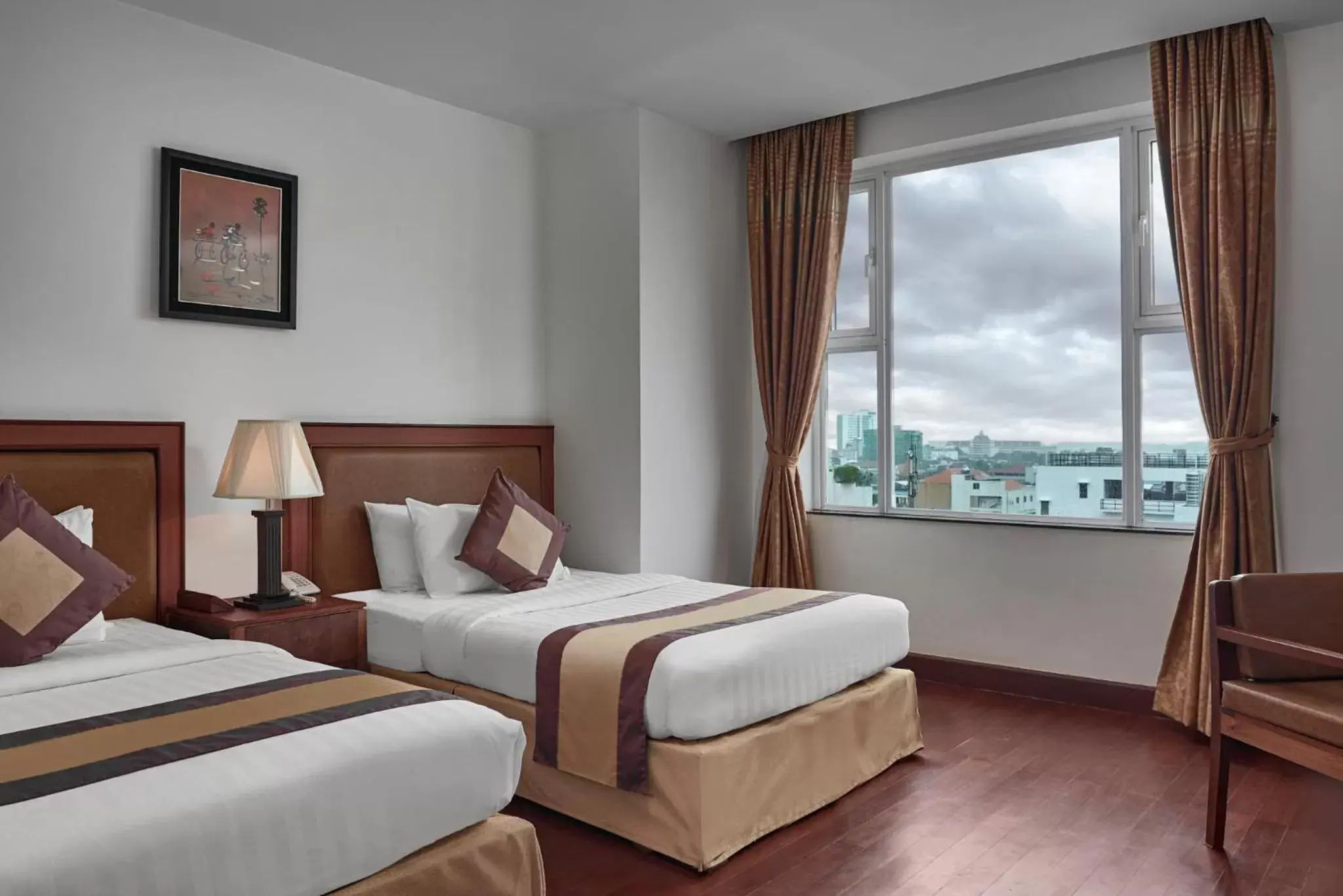 Deluxe Twin Room in Phnom Penh Katari Hotel Deluxe Twin Room in Phnom Penh Katari Hotel