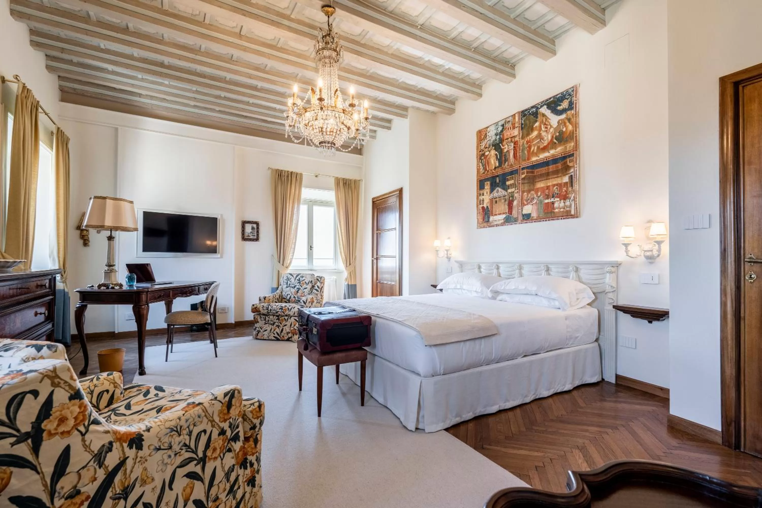 Photo of the whole room, Bed in FORESTERIA di PALAZZO RADICI