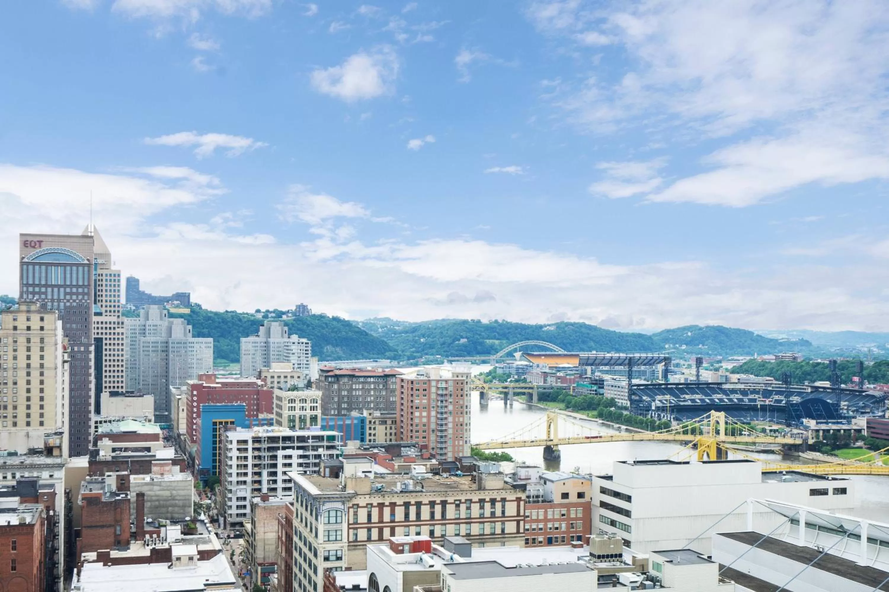 One-Bedroom Suite in The Westin Pittsburgh