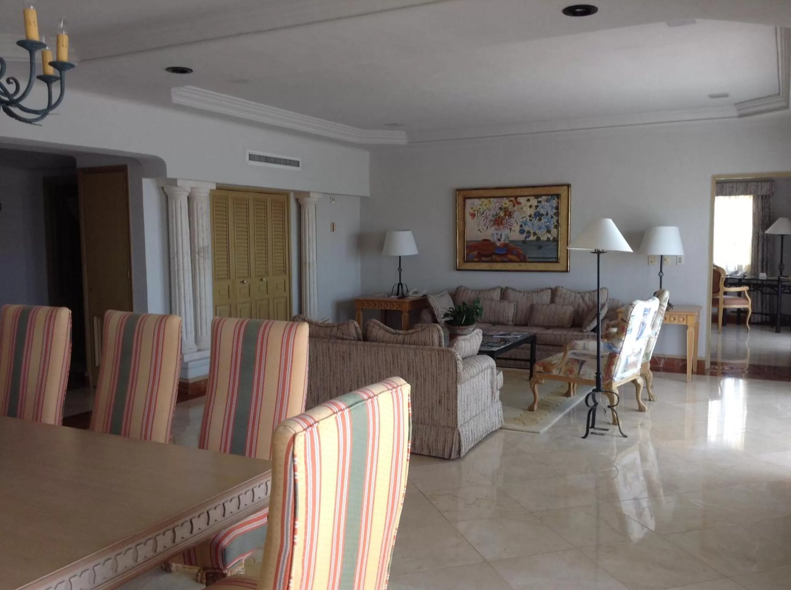 Living room in Grand Isla Navidad Golf & Spa Resort with Marina