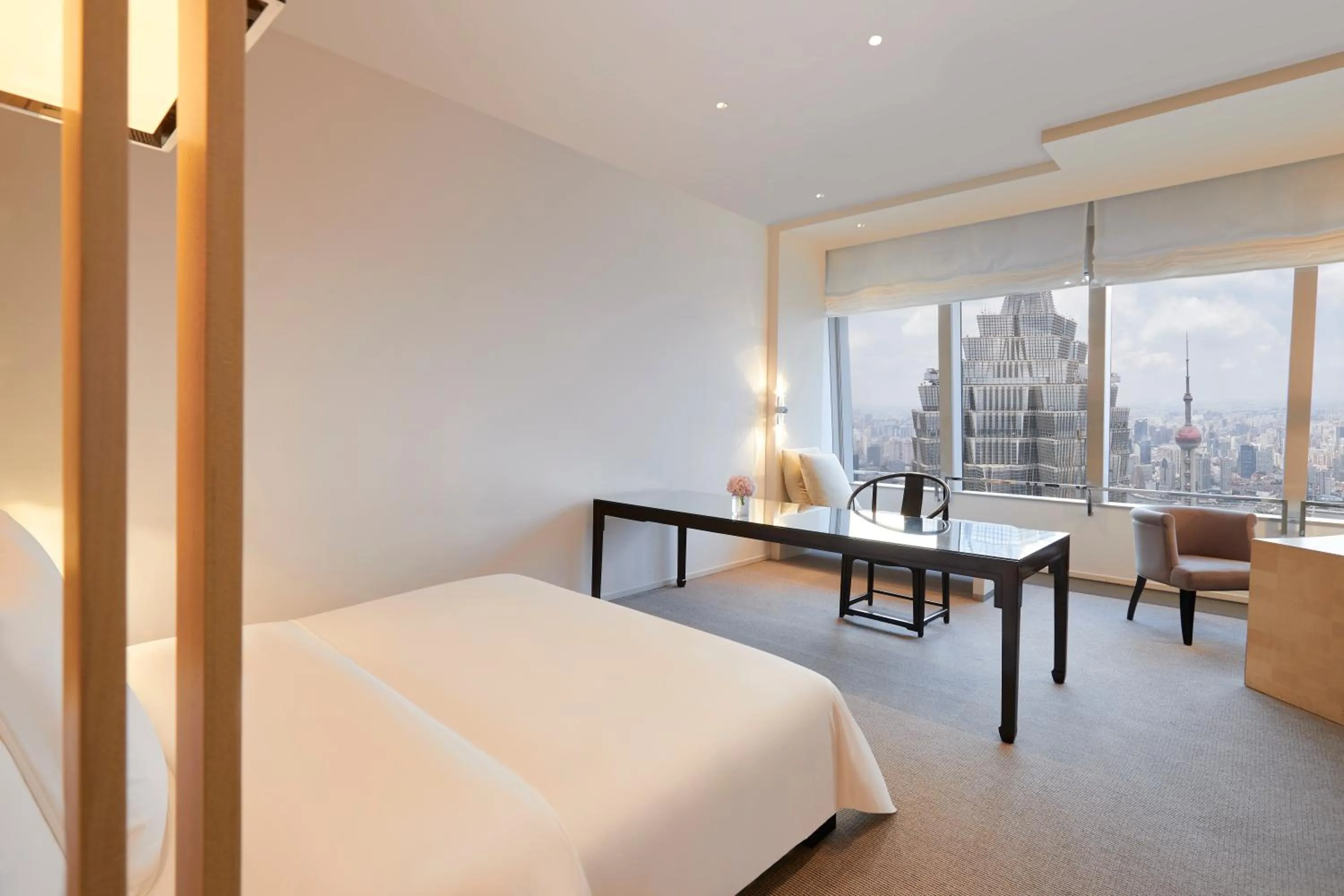 Bedroom, Bed in Park Hyatt Shanghai