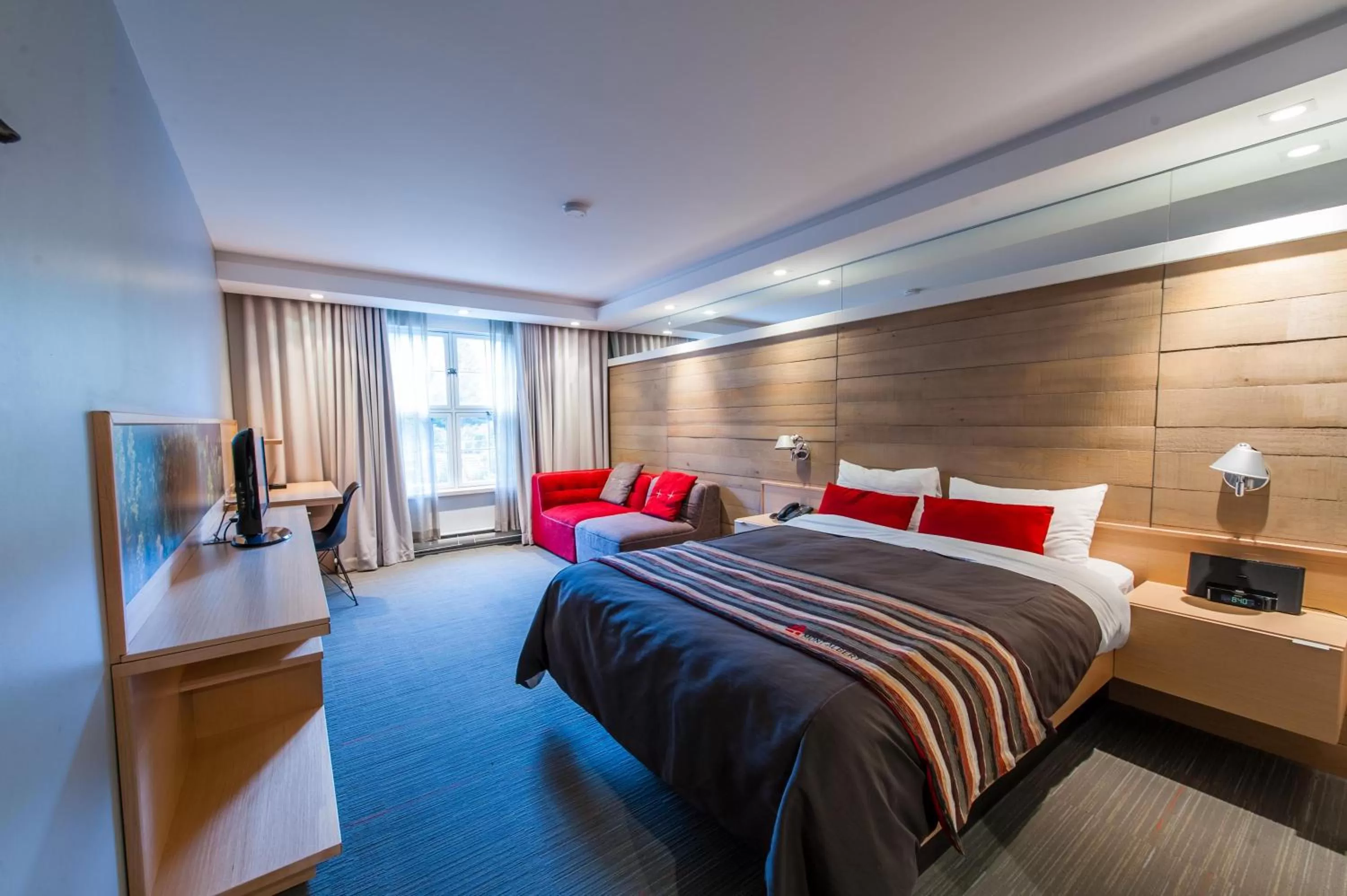 TV and multimedia, Bed in Gîte du Mont-Albert - Sepaq