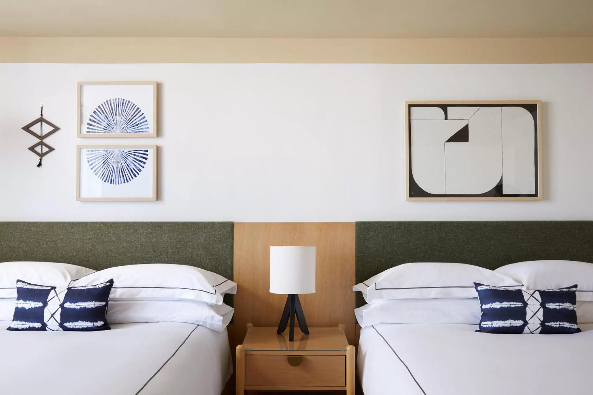 Photo of the whole room, Bed in Kimpton Hotel Enso by IHG