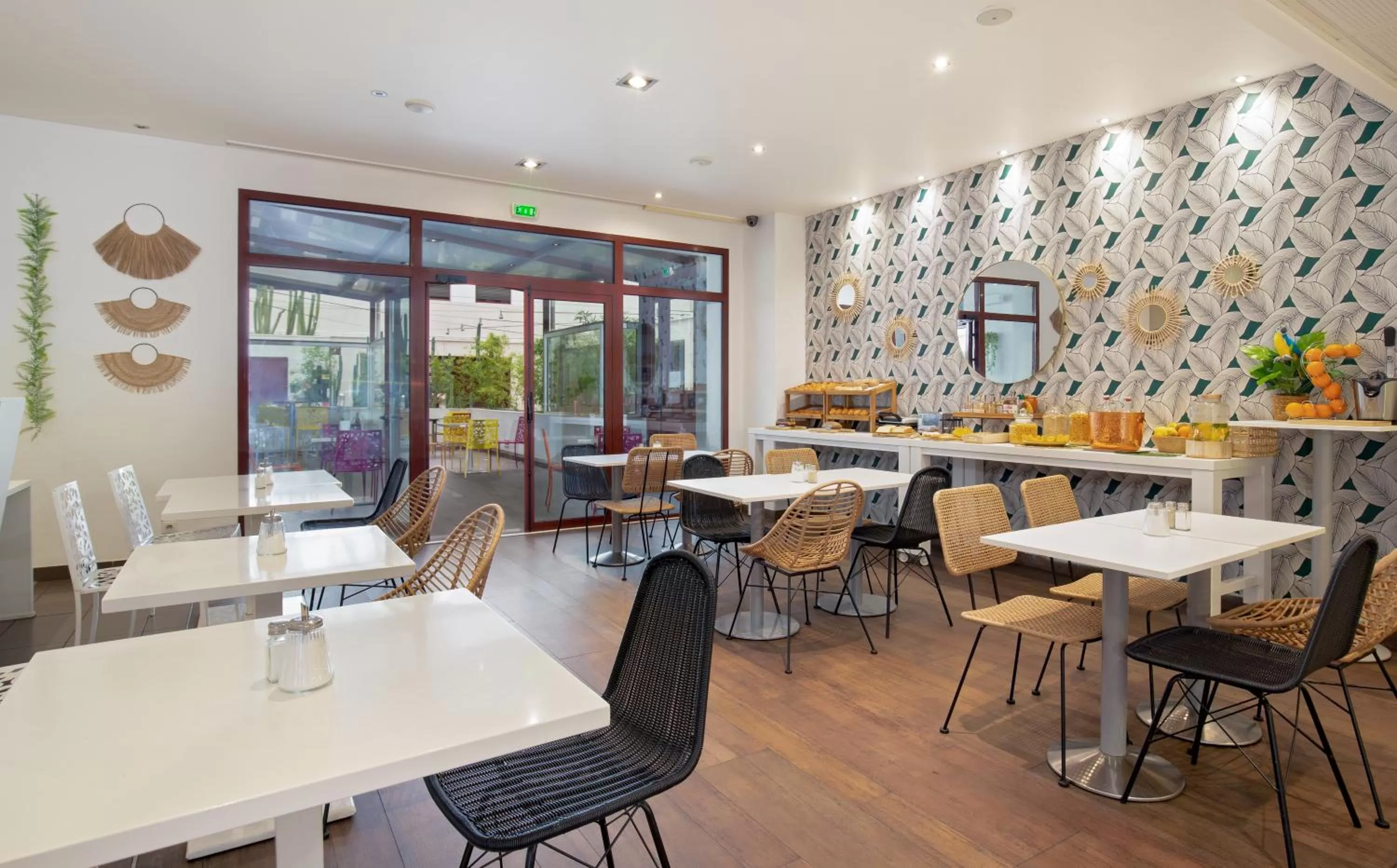 Balcony/Terrace in Novotel Suites Perpignan Centre - Grandes Suites & Confort Centre-Ville