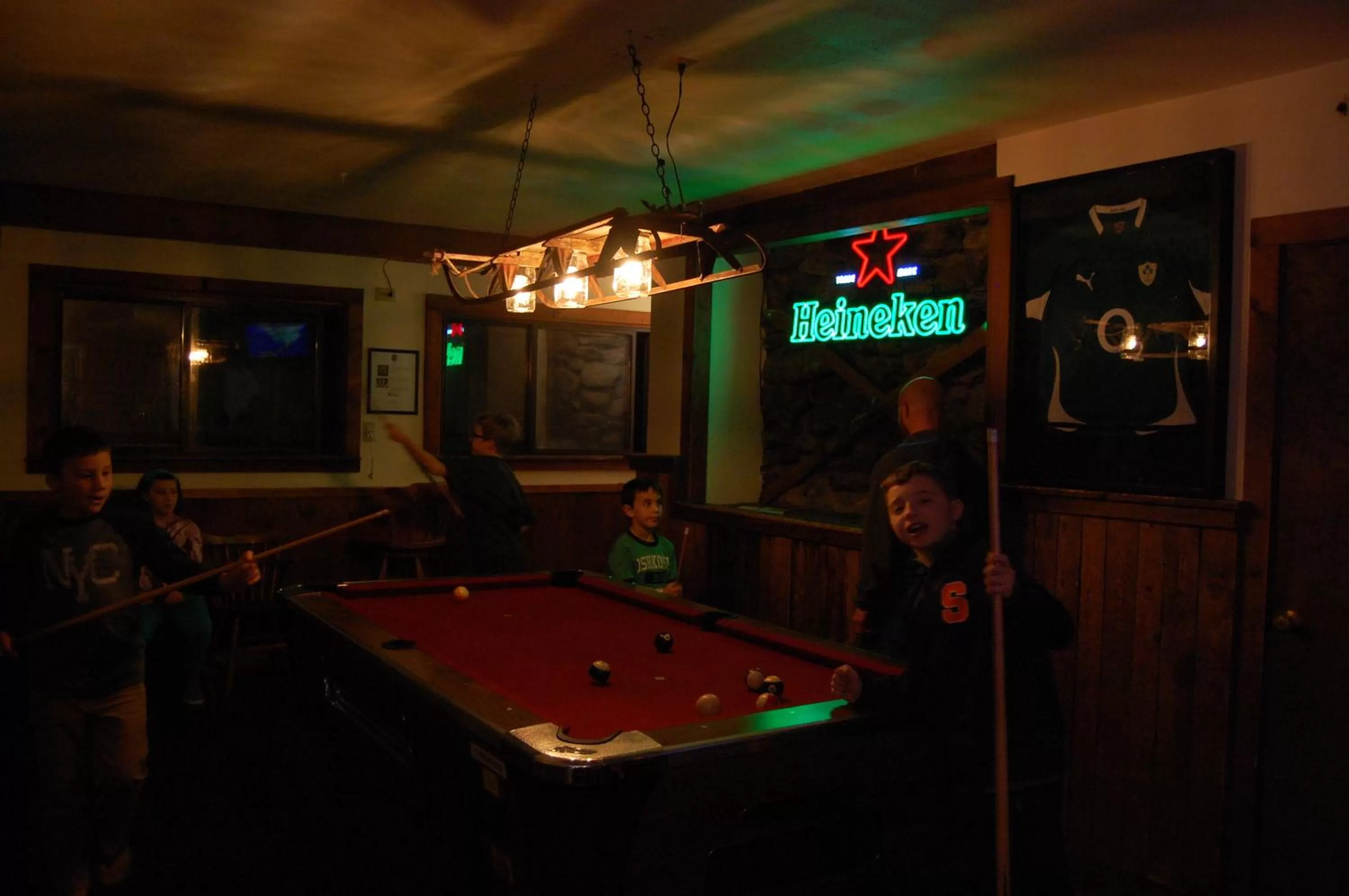 Billiard in Summit Lodge