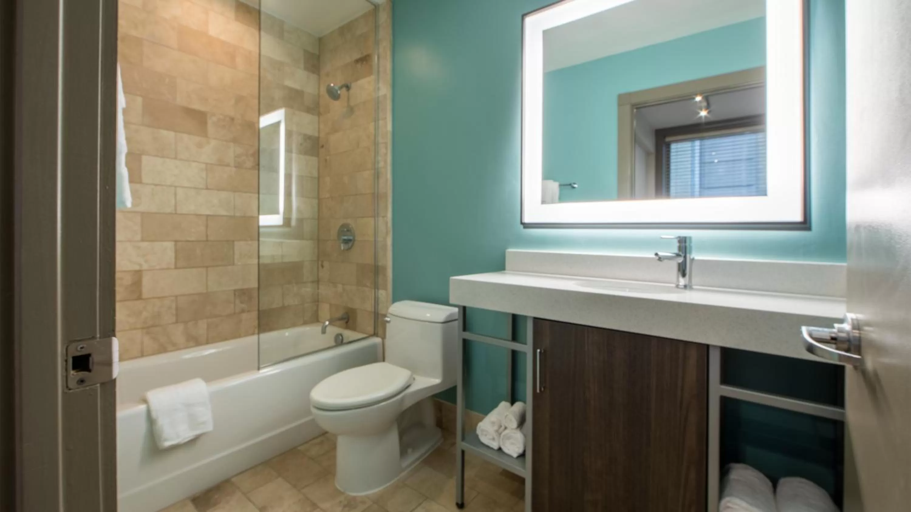 Bathroom in Holiday Inn Club Vacations New Orleans Resort