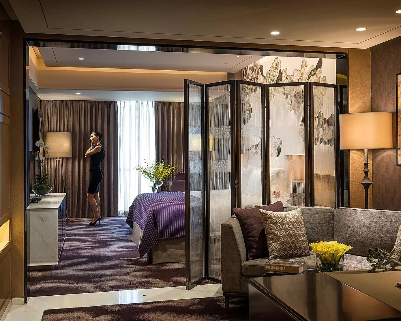 Bedroom, Bed in Four Seasons Hotel Shenzhen