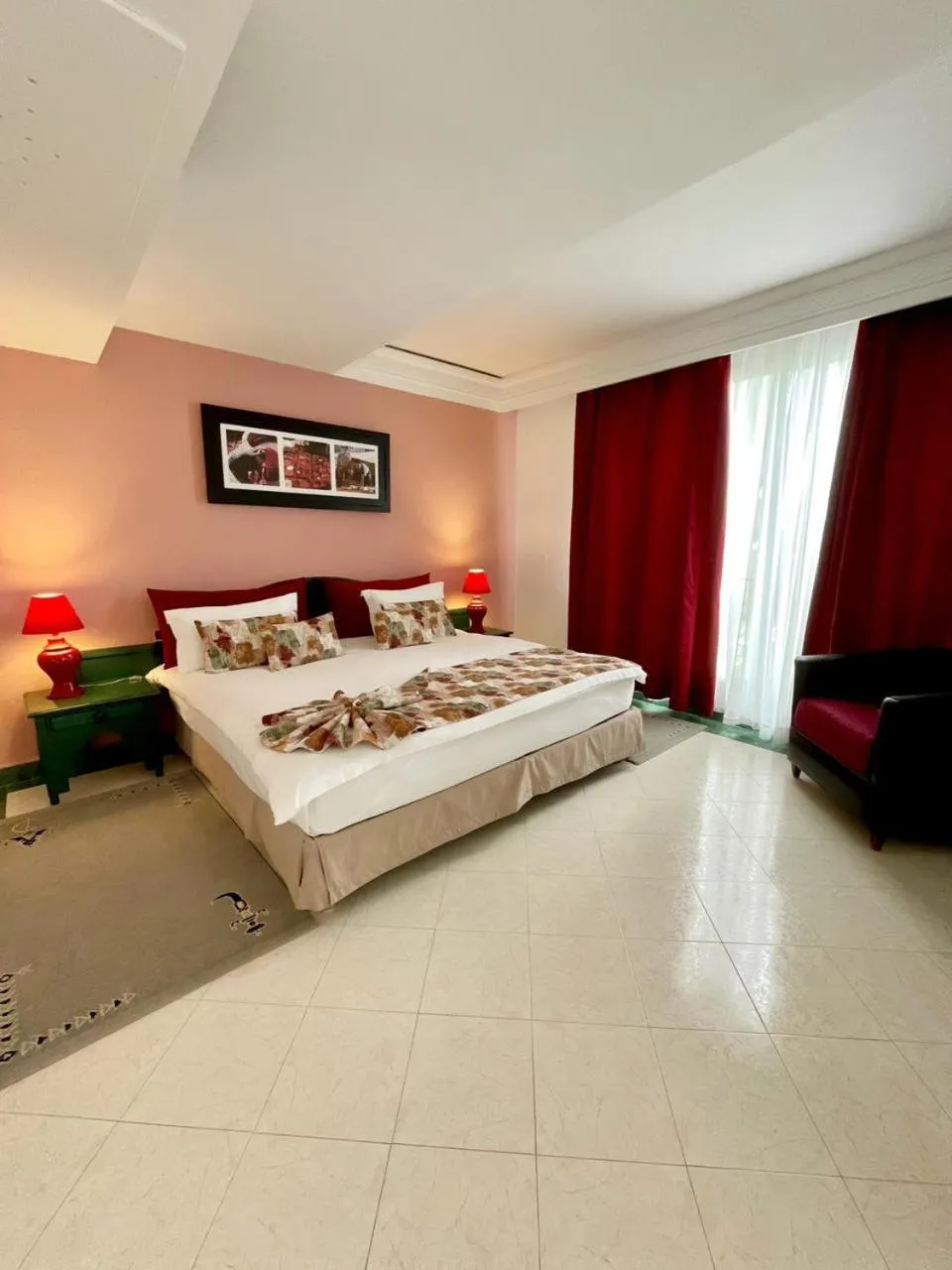 Bed in Hôtel Volubilis